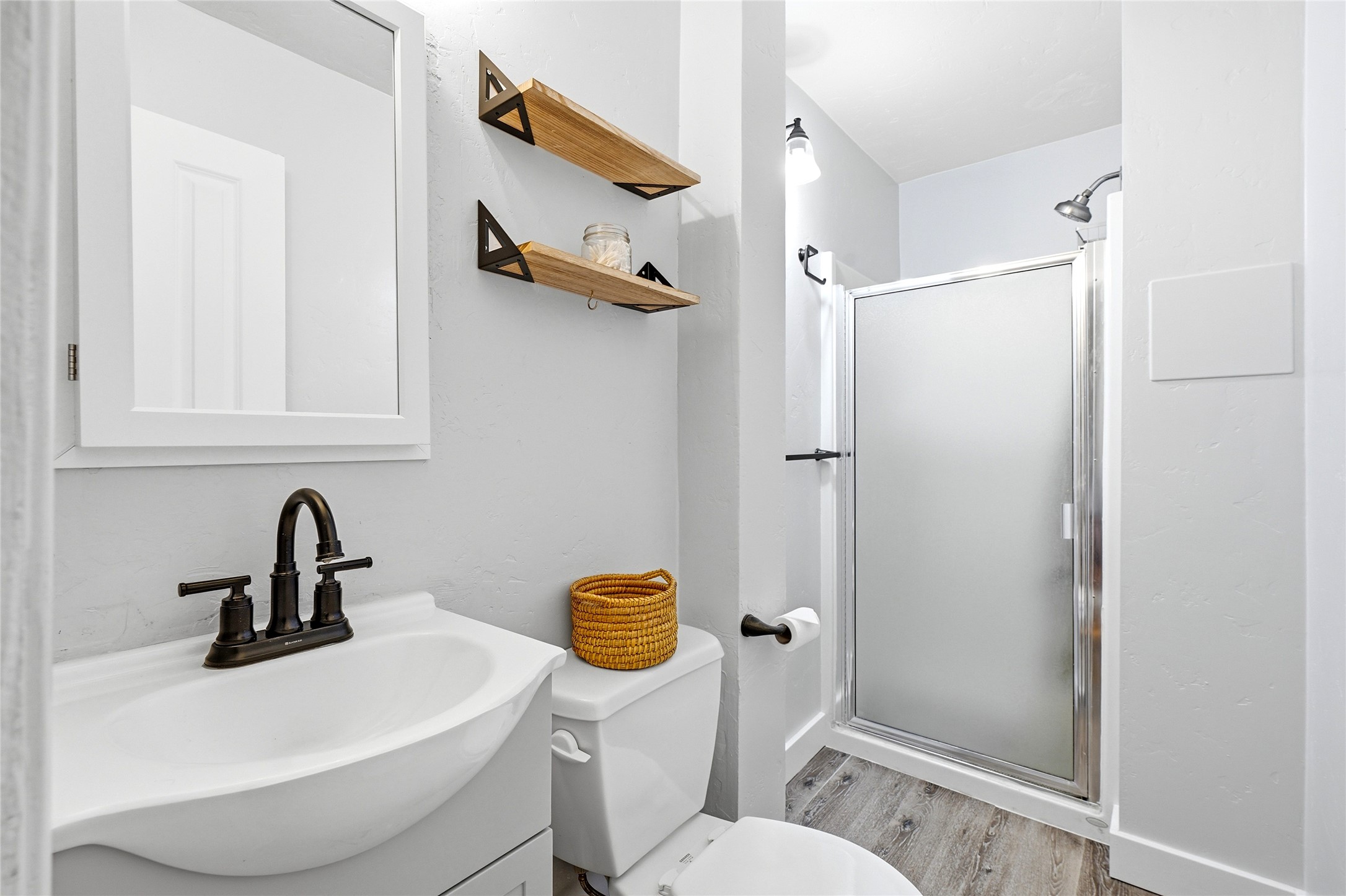 327 3rd Street E Property Photo 6