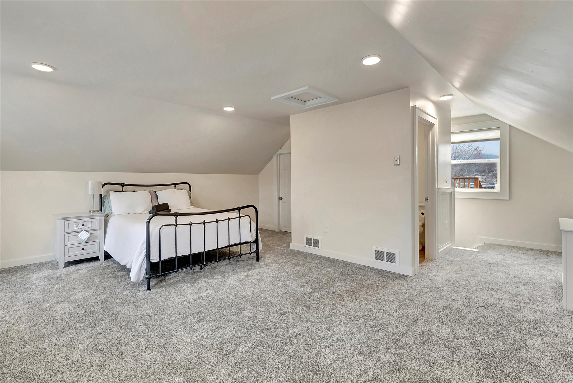 306 Central Avenue Property Photo 16