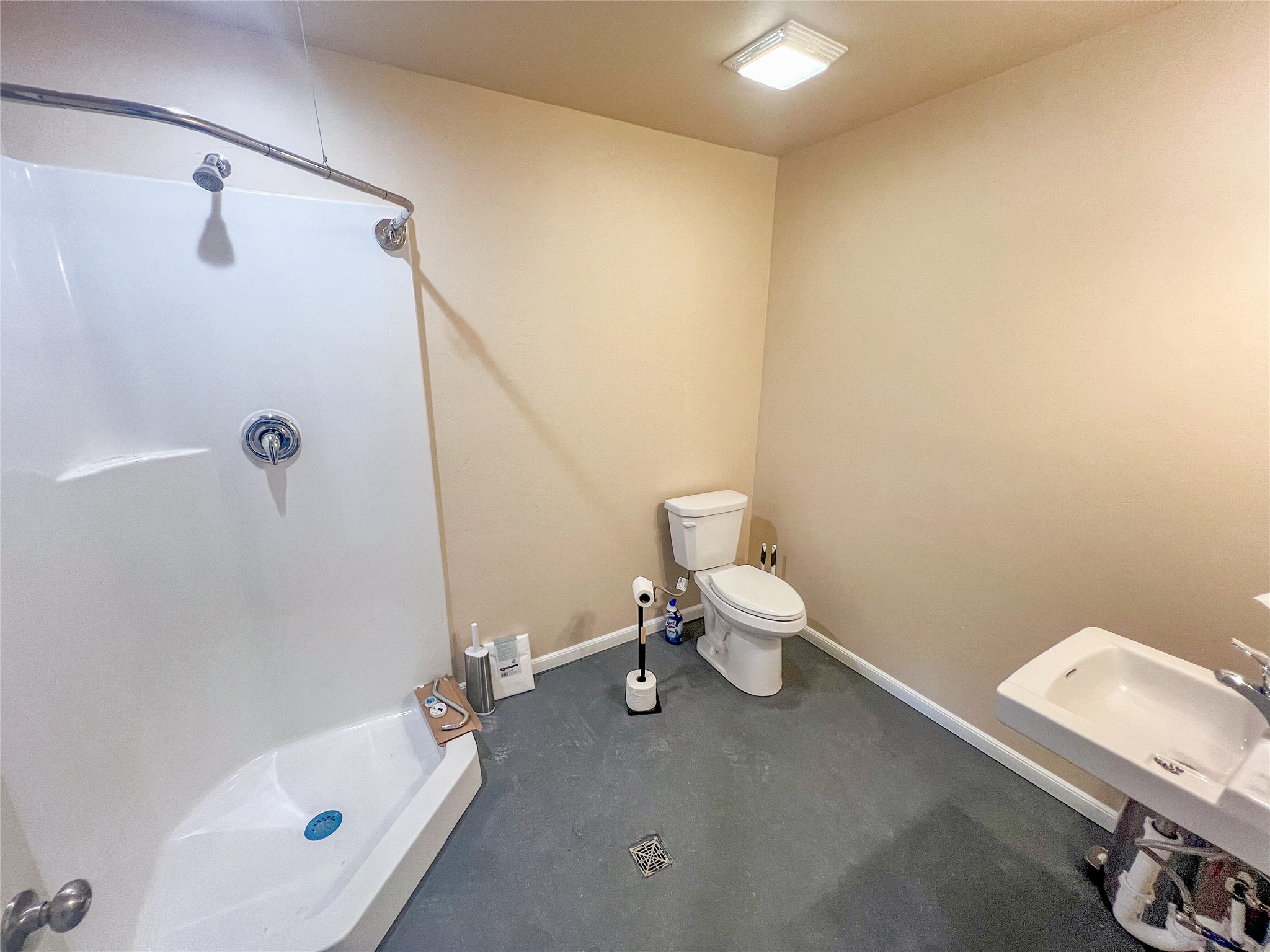 198 Hill Road B2 Property Photo 9