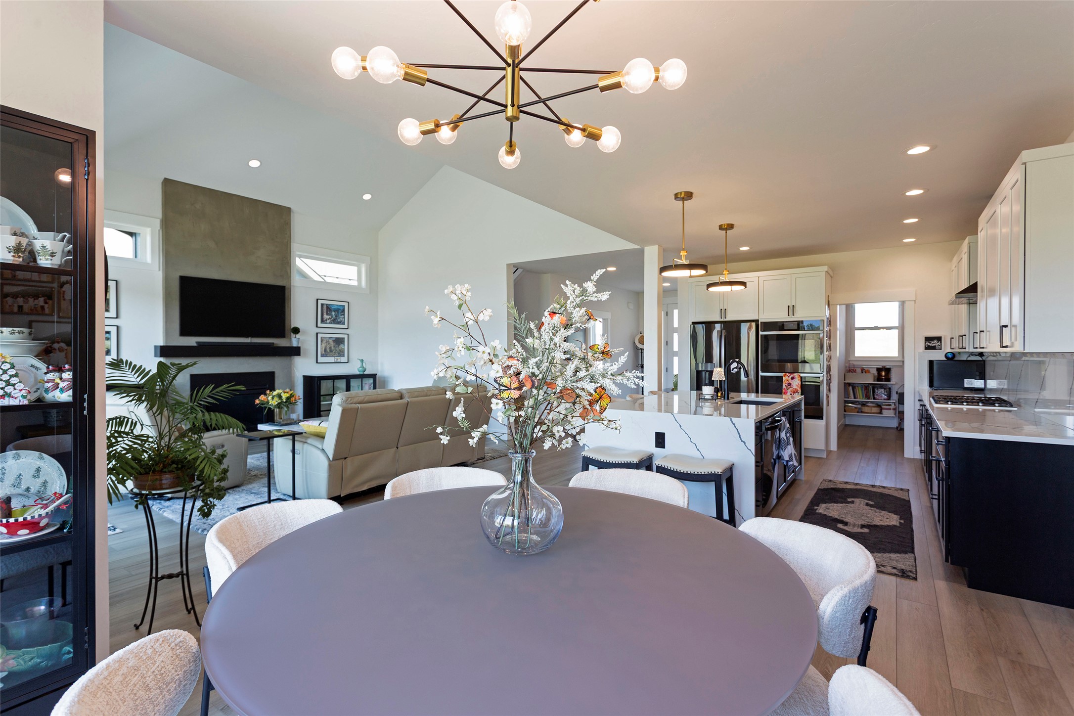2771 Paniolo Place Property Photo 14