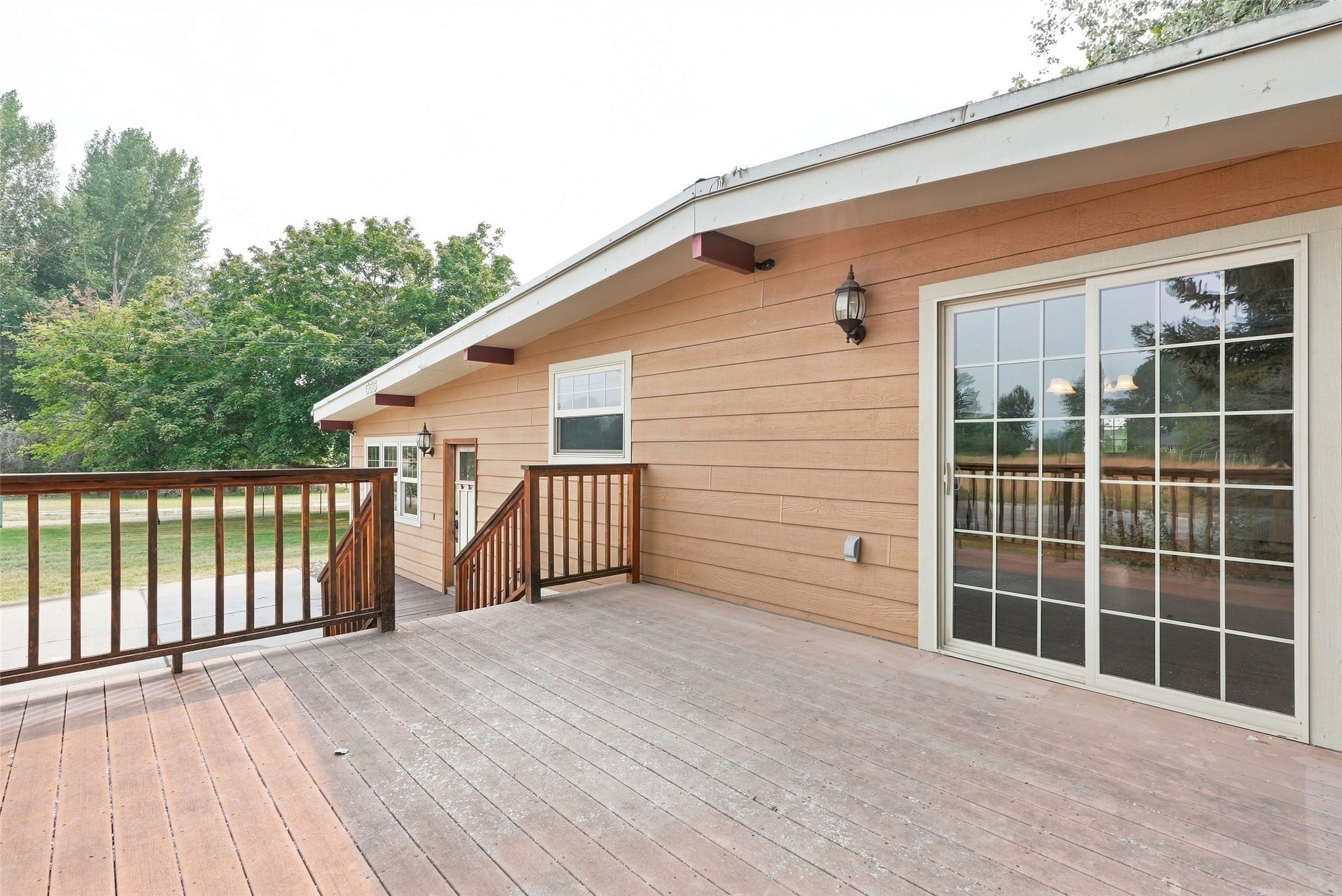 555 Grantsdale Road Property Photo 8
