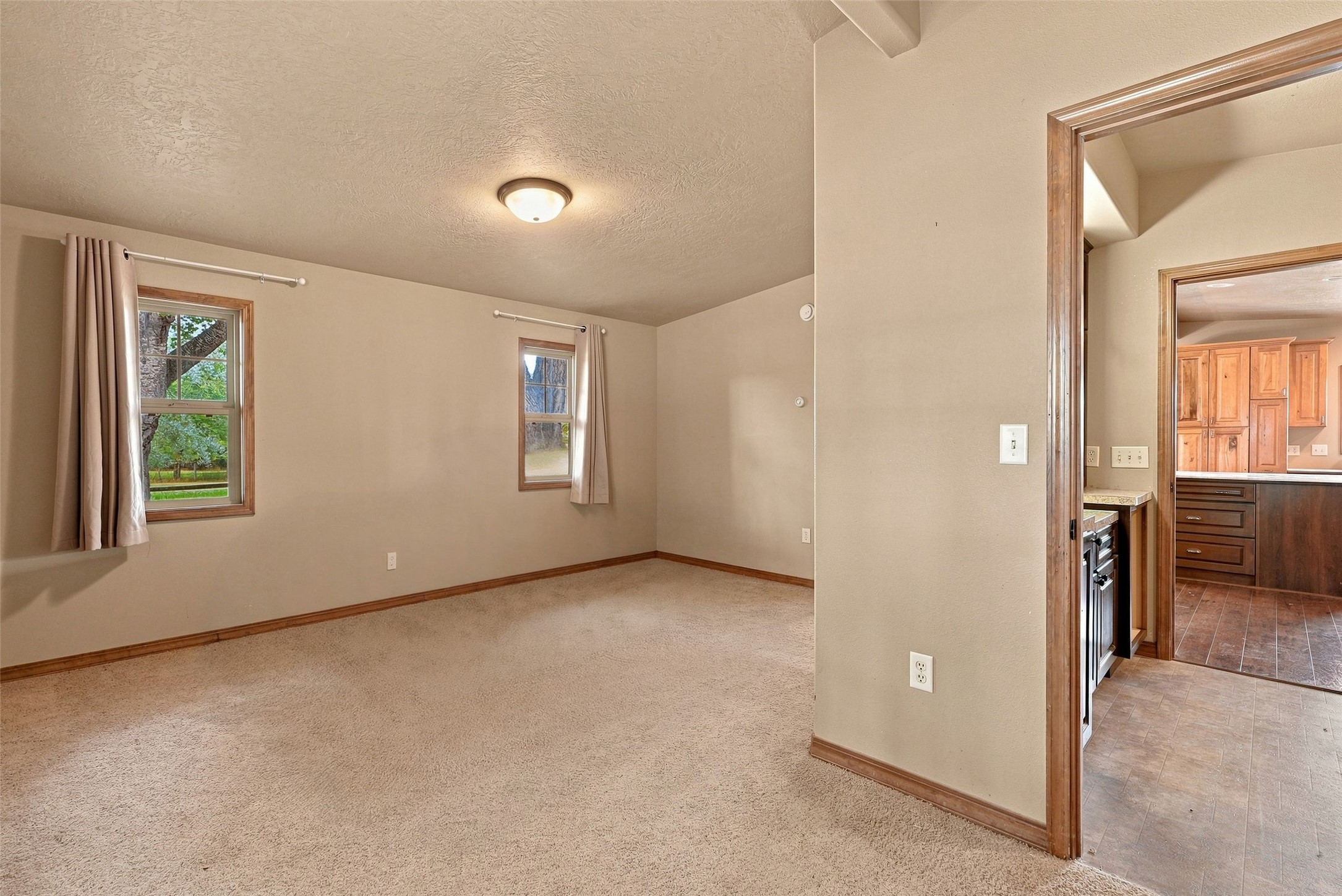 555 Grantsdale Road Property Photo 19