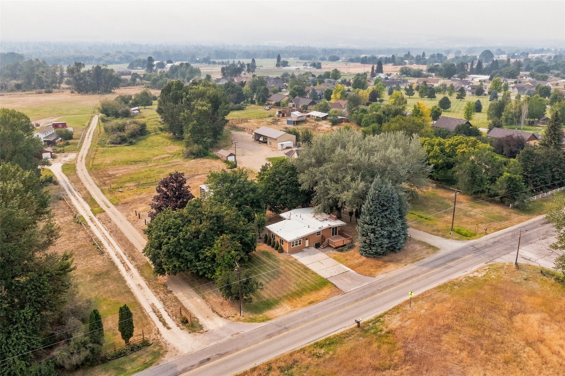 555 Grantsdale Road Property Photo 43