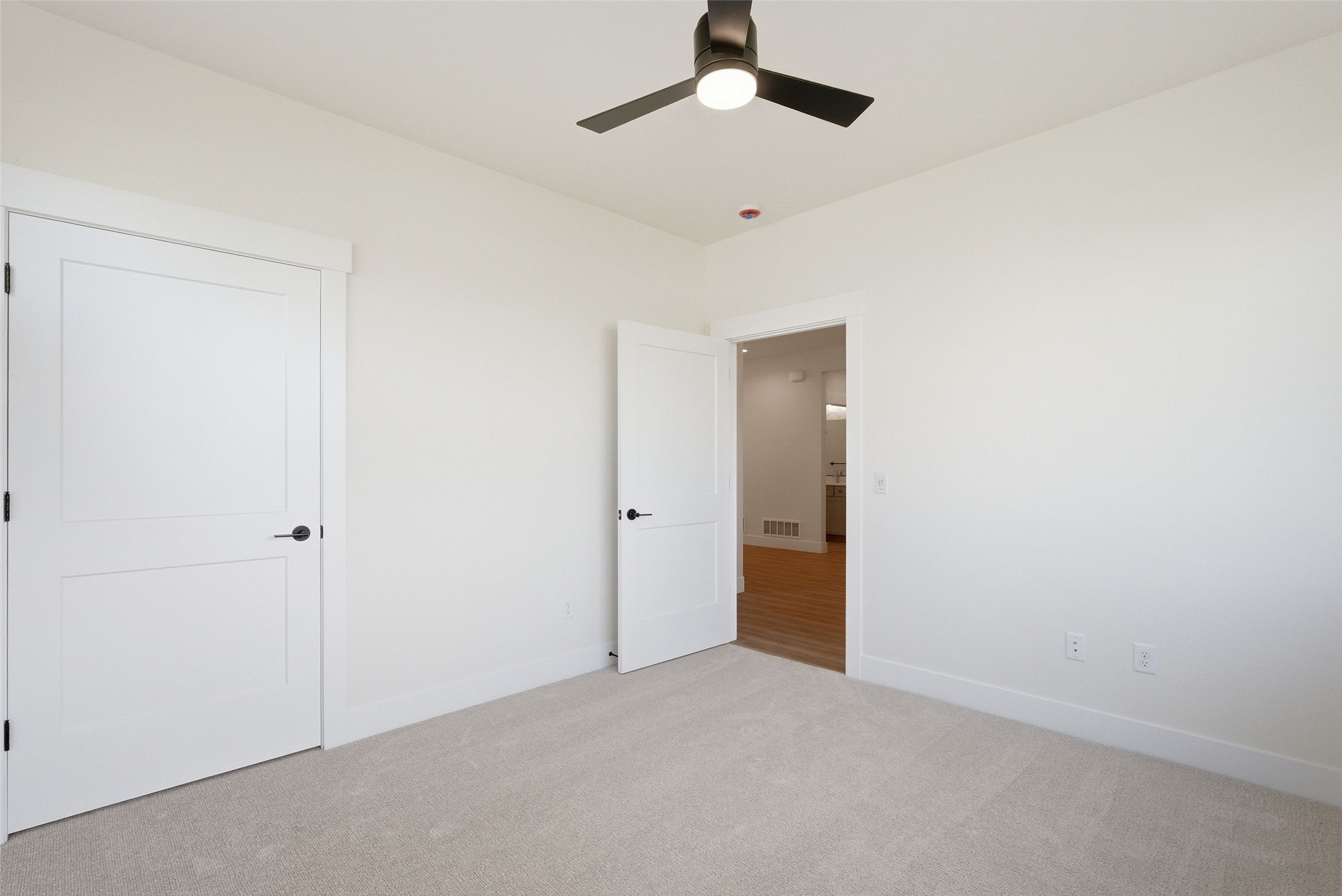 3990 Camden Street B Property Photo 4