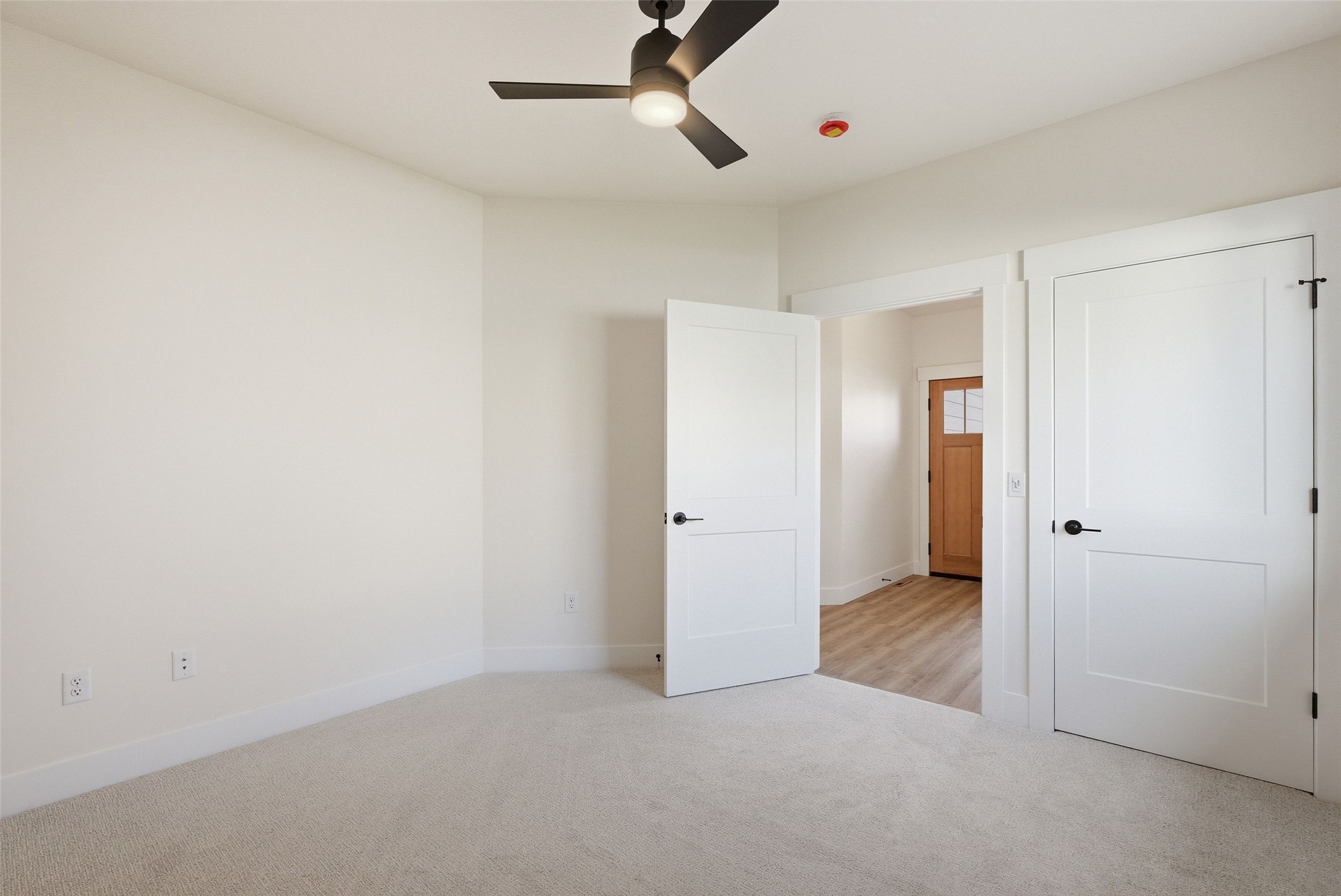 3990 Camden Street B Property Photo 6