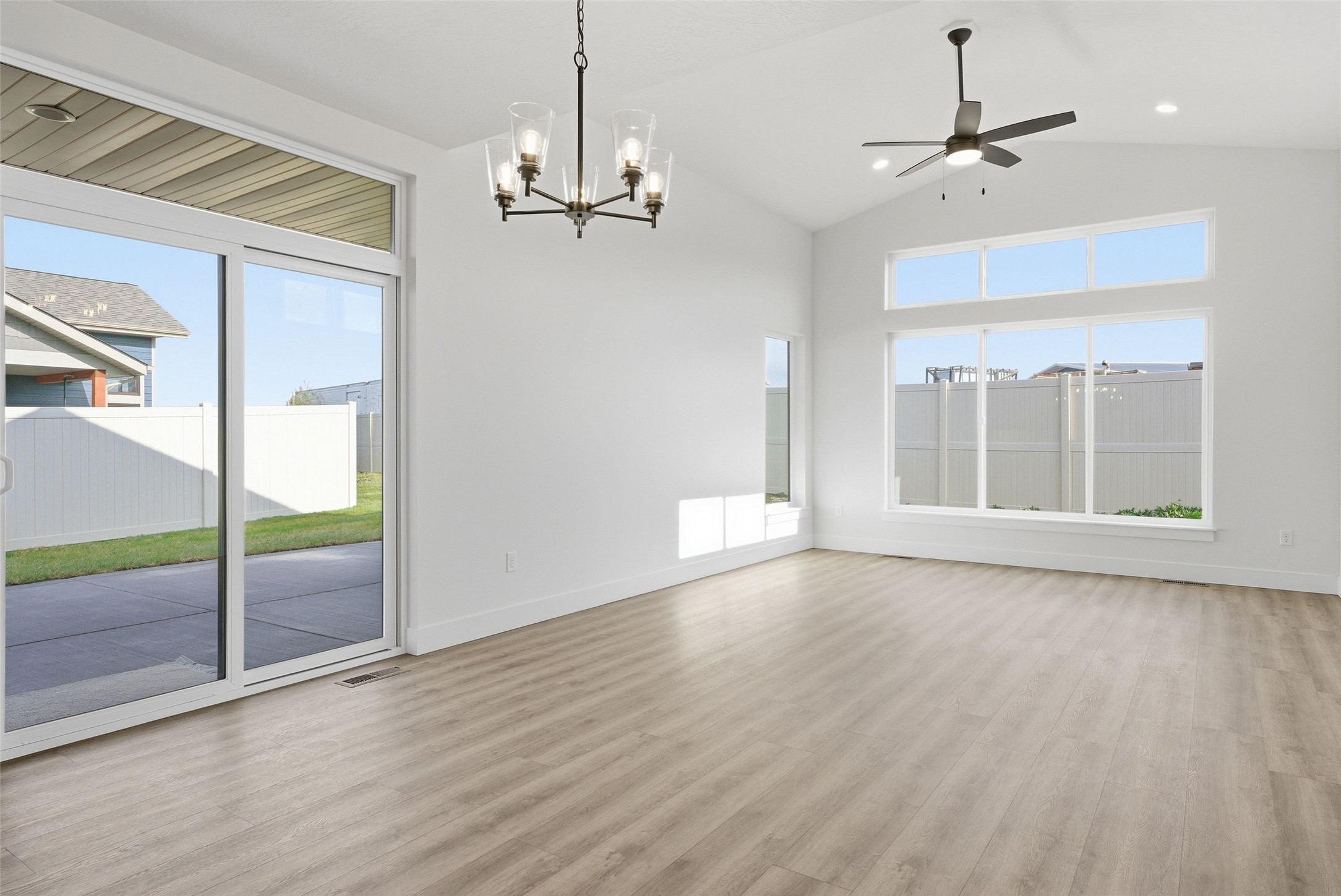 3990 Camden Street B Property Photo 21