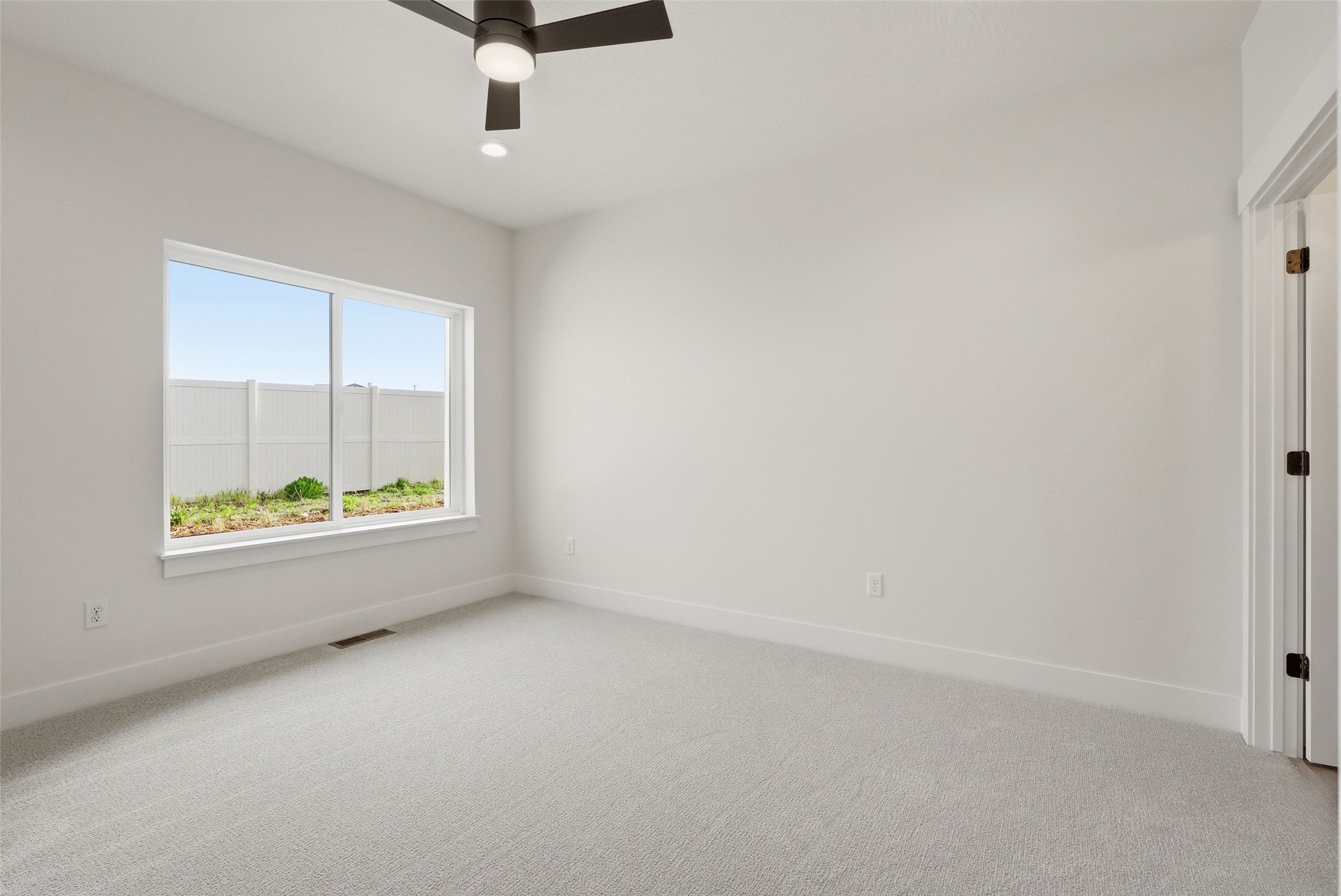 3990 Camden Street B Property Photo 25
