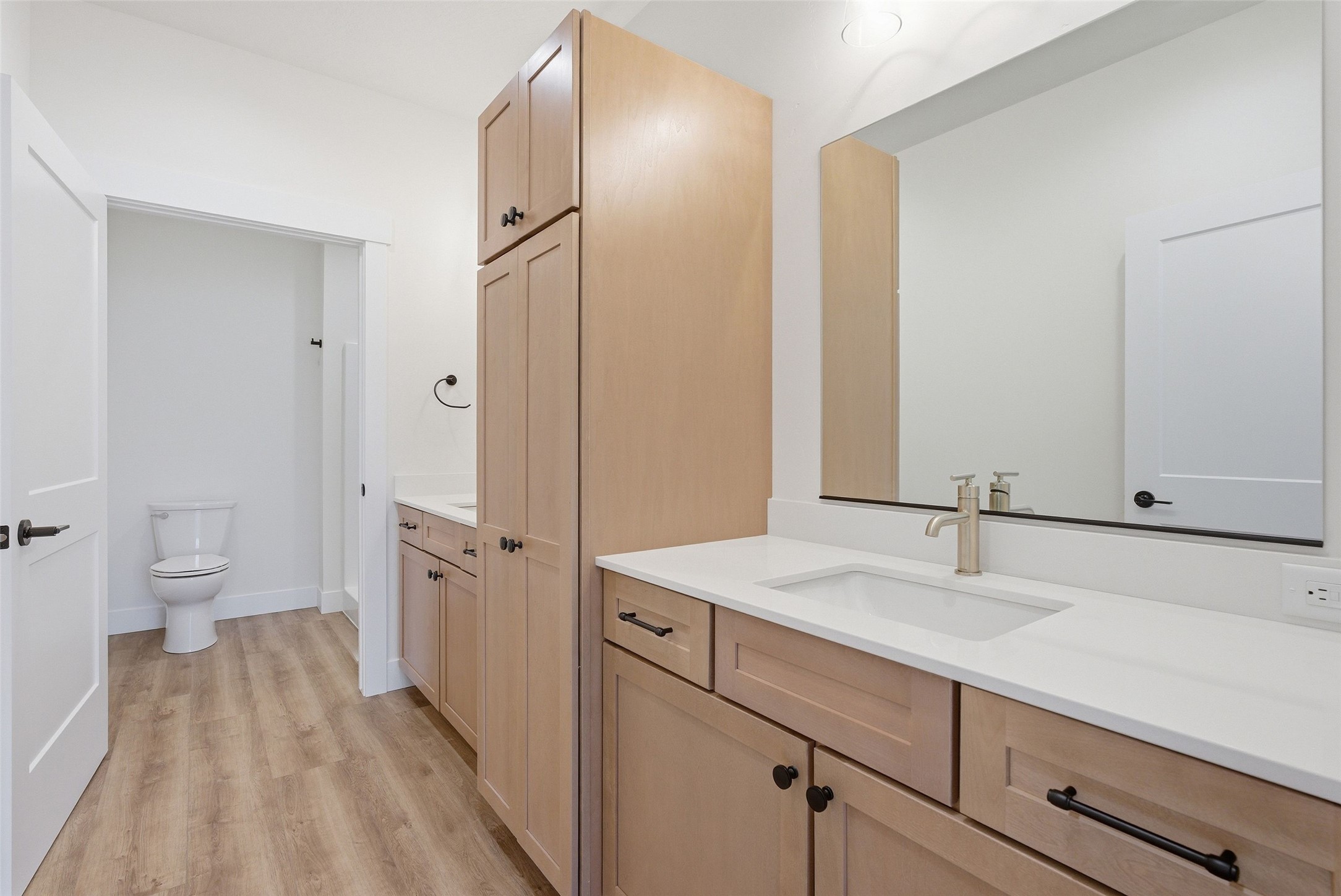 3990 Camden Street B Property Photo 27