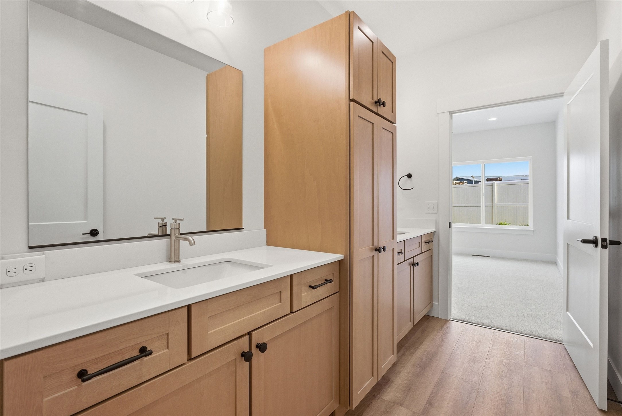 3990 Camden Street B Property Photo 29
