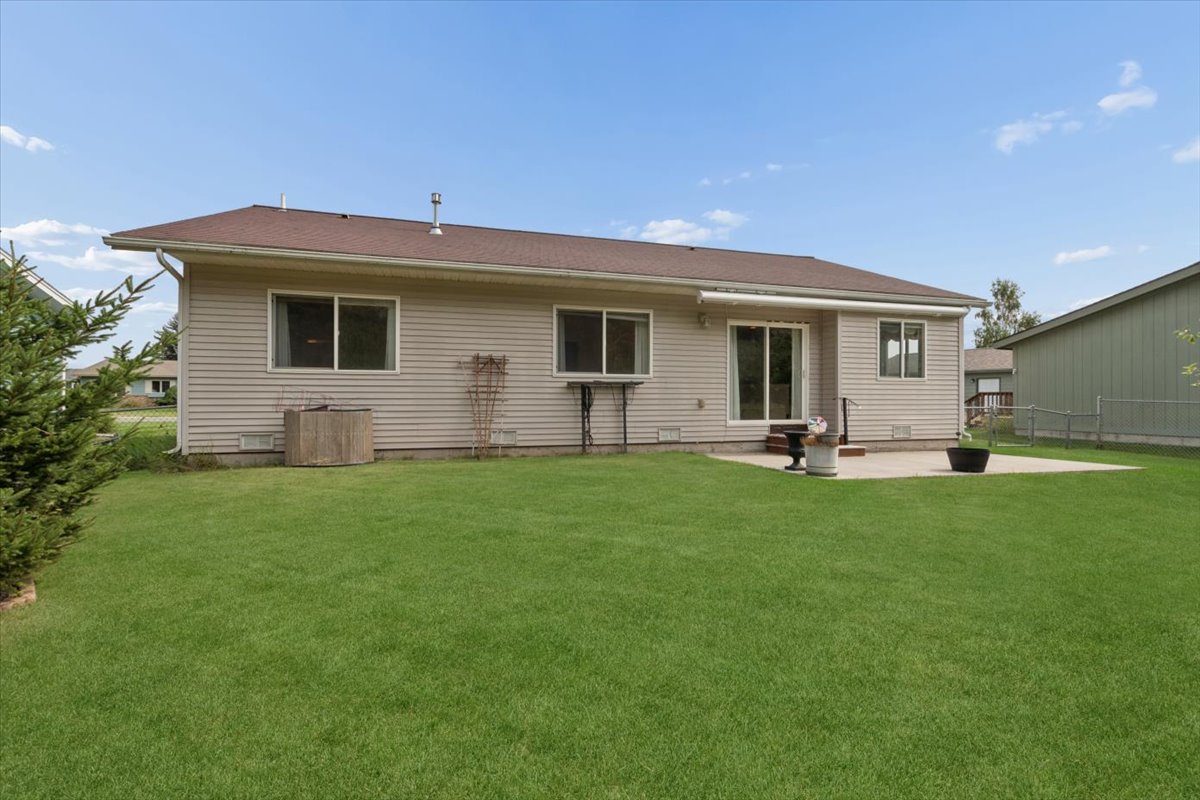 141 W Nicklaus Avenue Property Photo 4