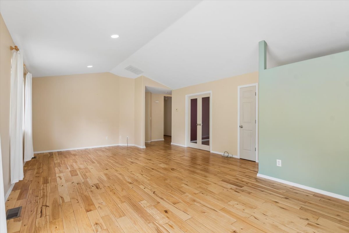 141 W Nicklaus Avenue Property Photo 7