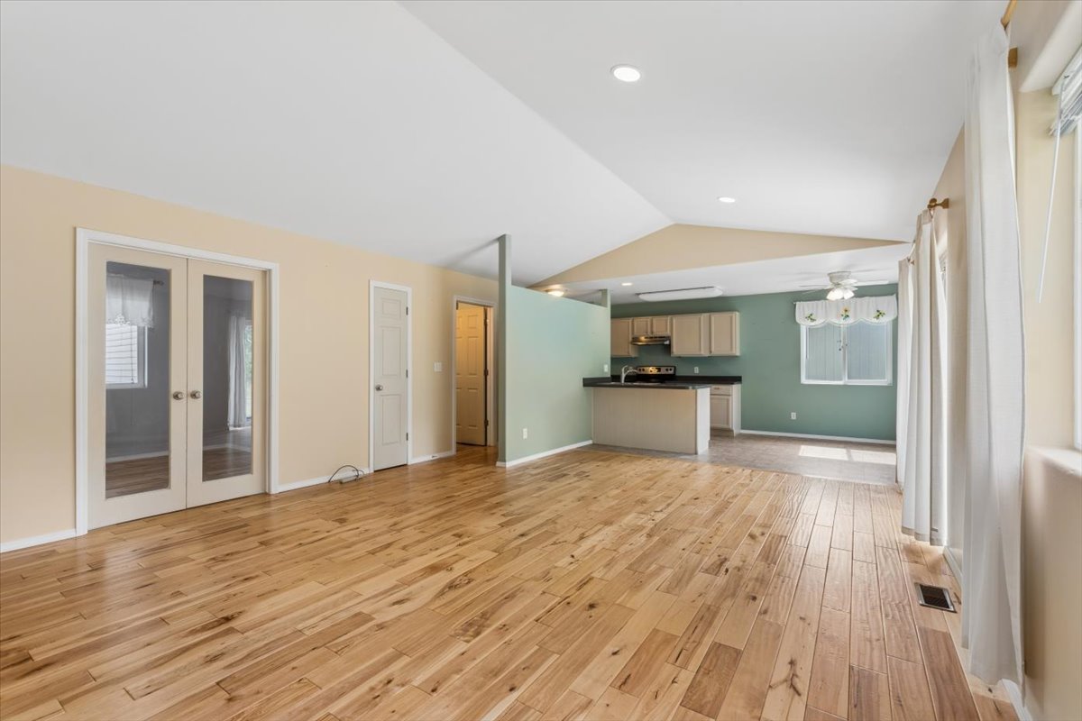 141 W Nicklaus Avenue Property Photo 10