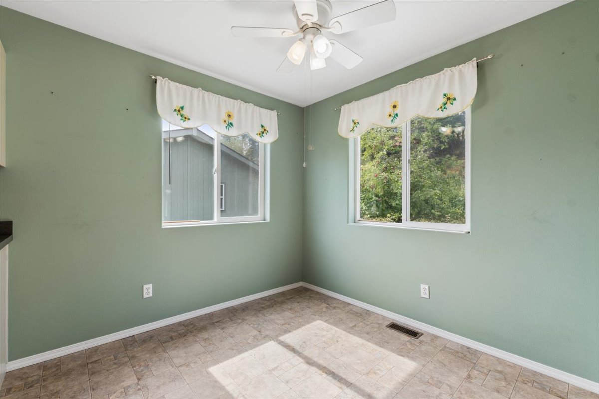 141 W Nicklaus Avenue Property Photo 13