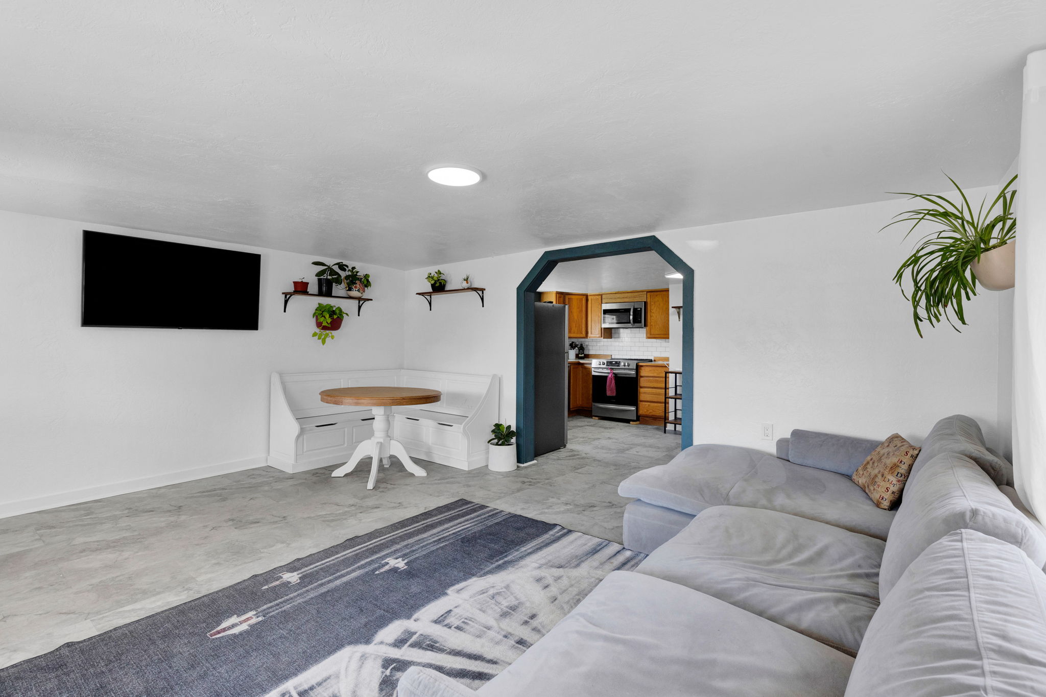 106 E Southwic Avenue Property Photo 11