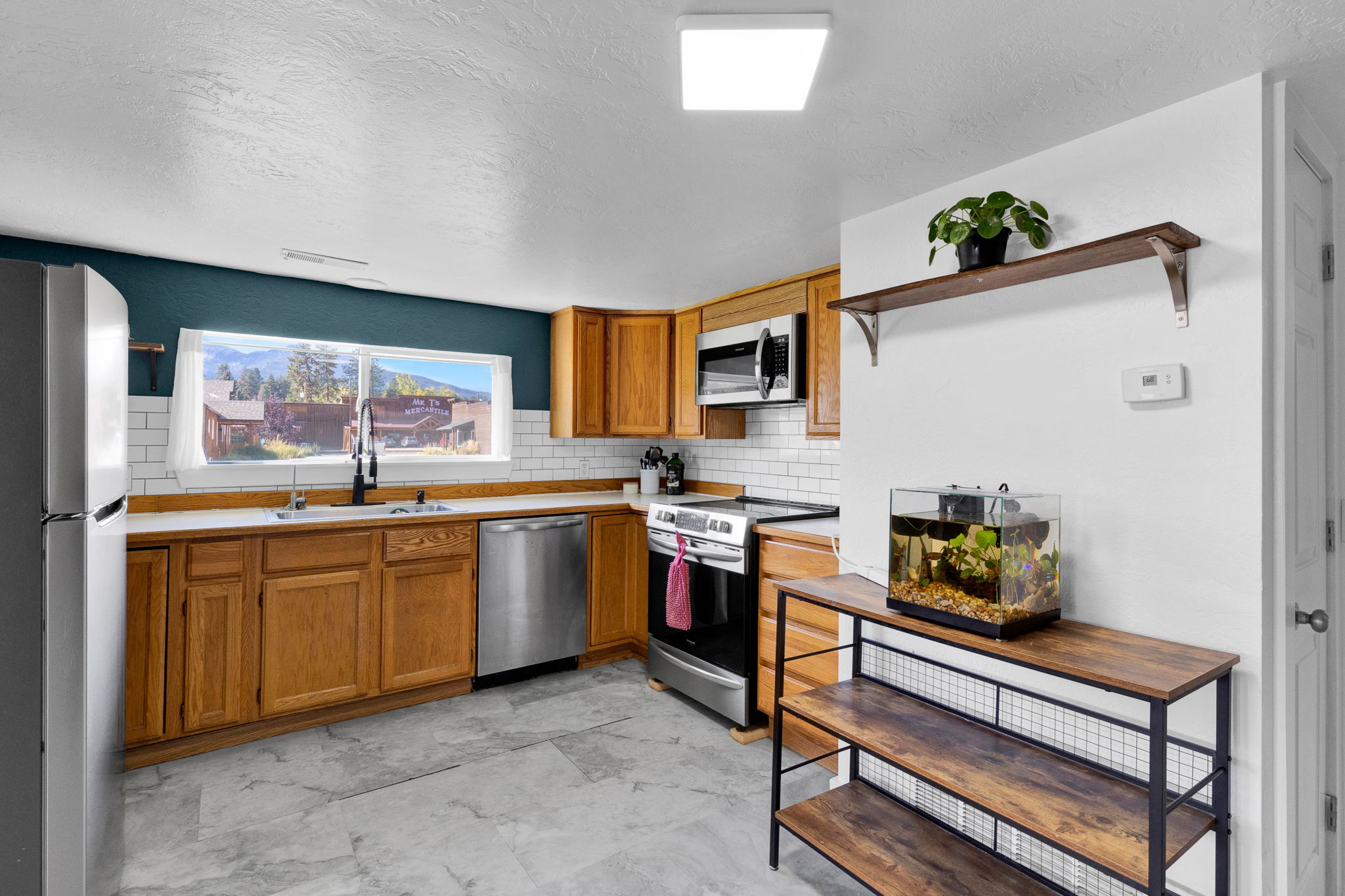 106 E Southwic Avenue Property Photo 15