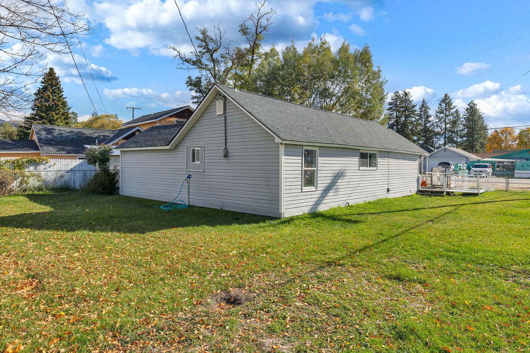 106 E Southwic Avenue Property Photo 27