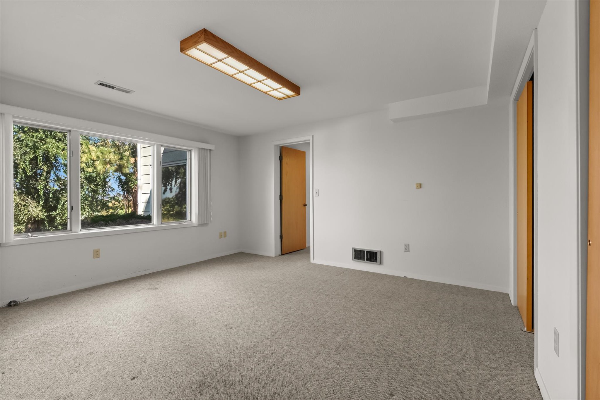 904 Simons Drive Property Photo 24