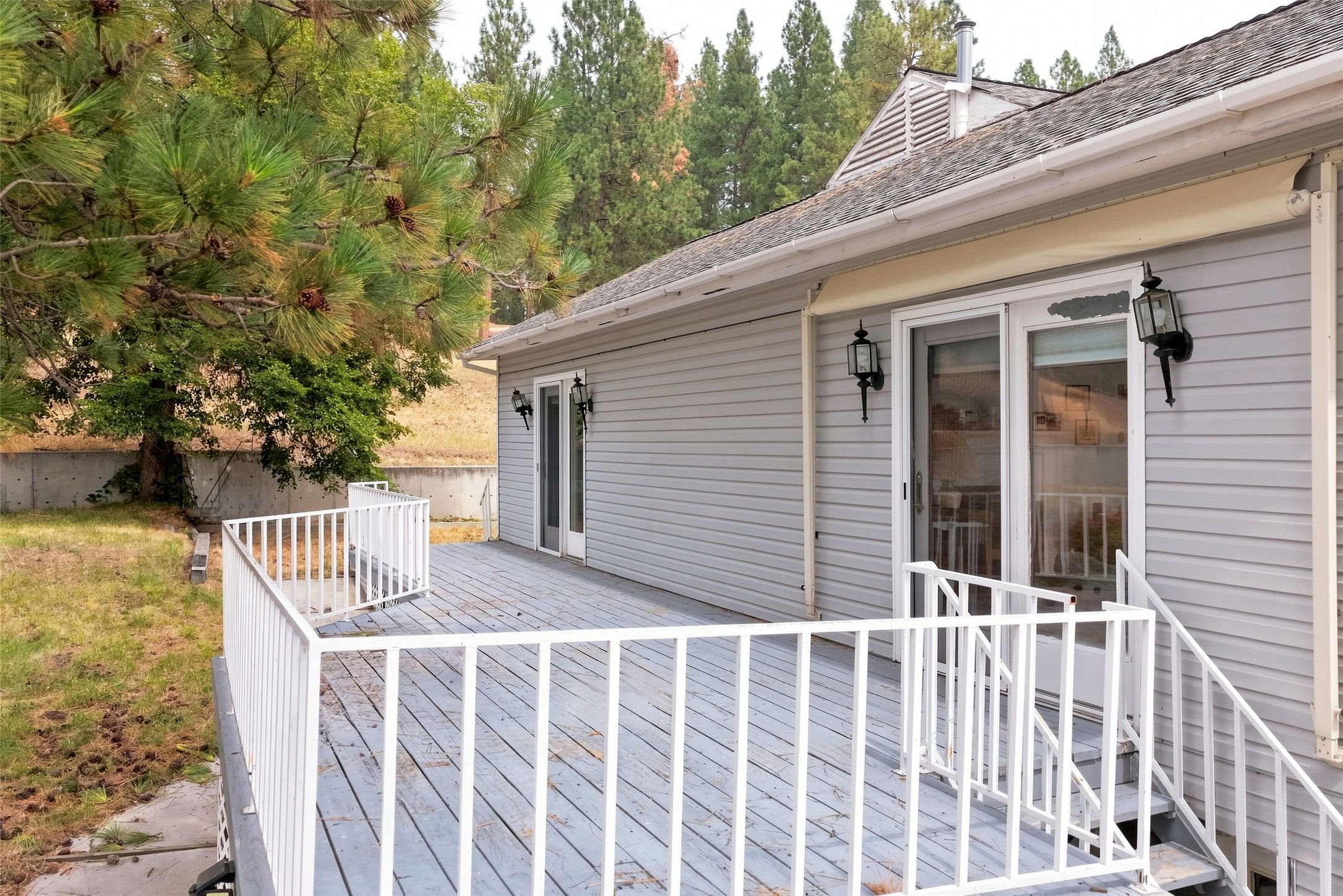 382 Sweathouse Creek Road Property Photo 4