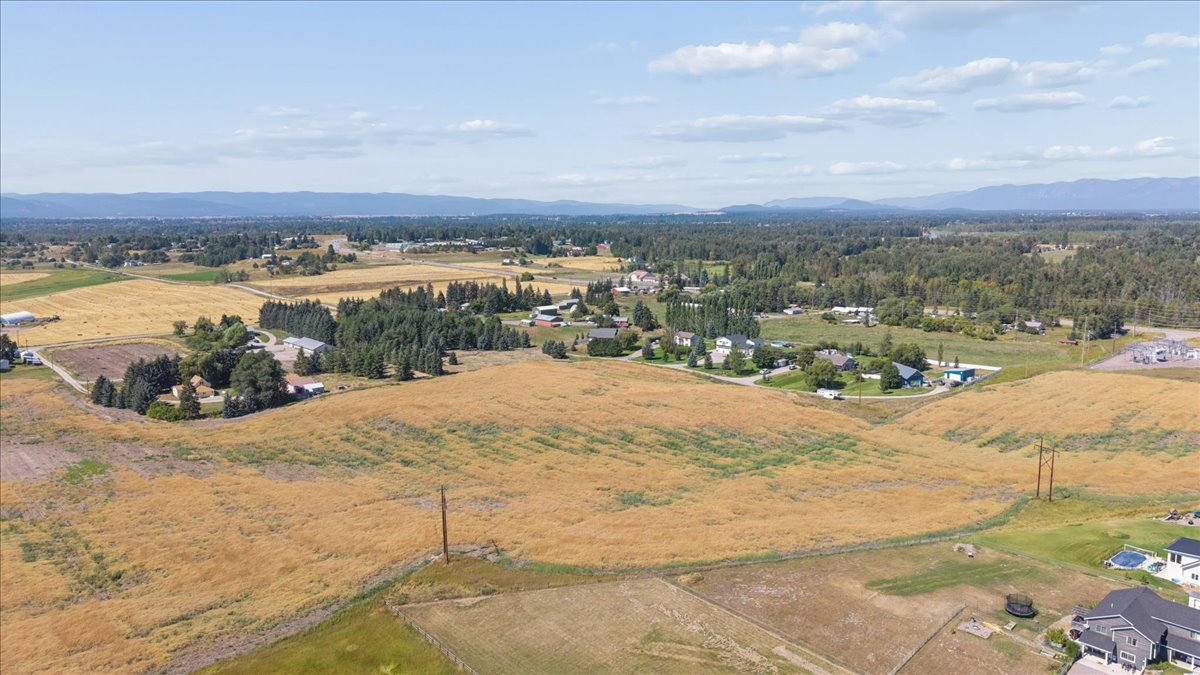 225 Fairmont Road Property Photo 8
