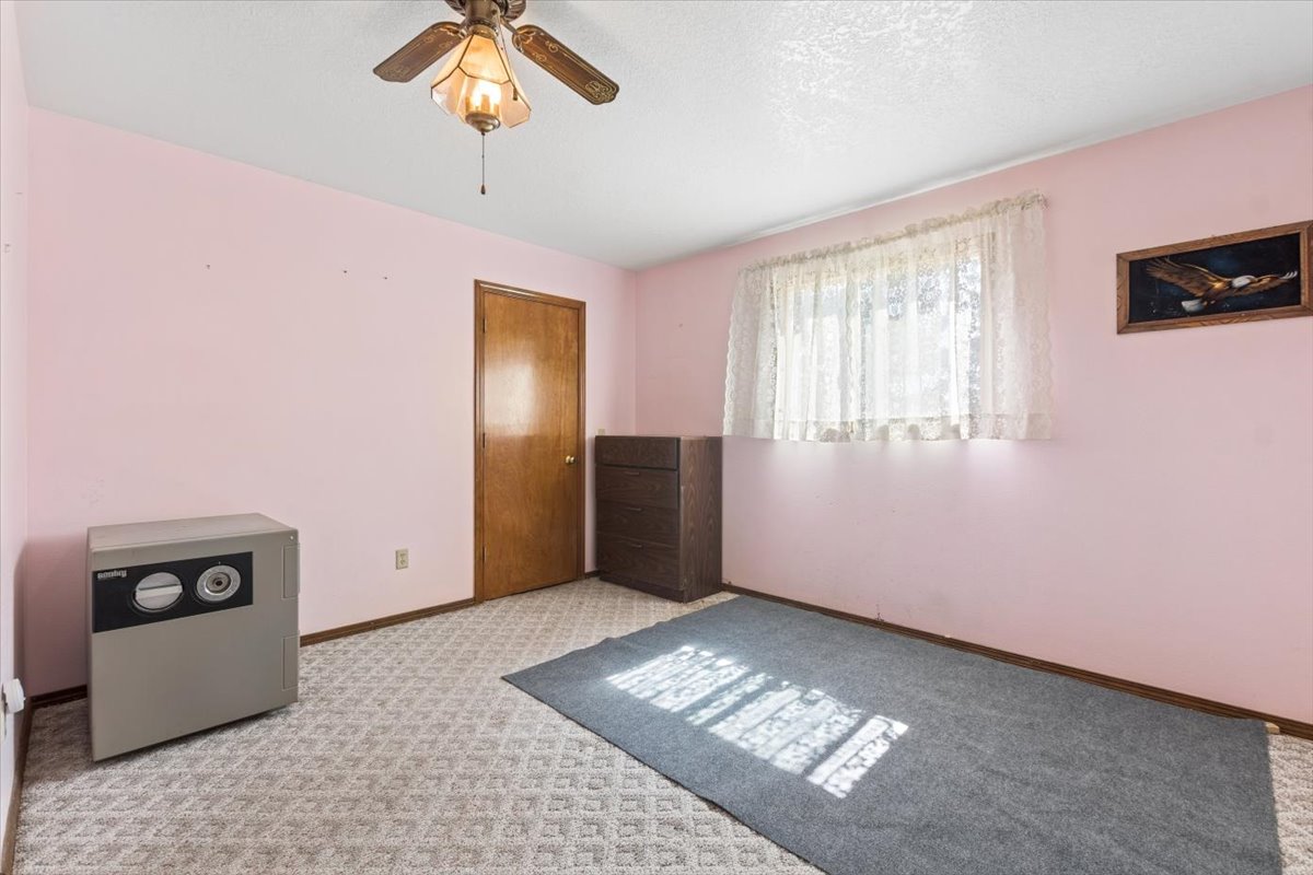 225 Fairmont Road Property Photo 35