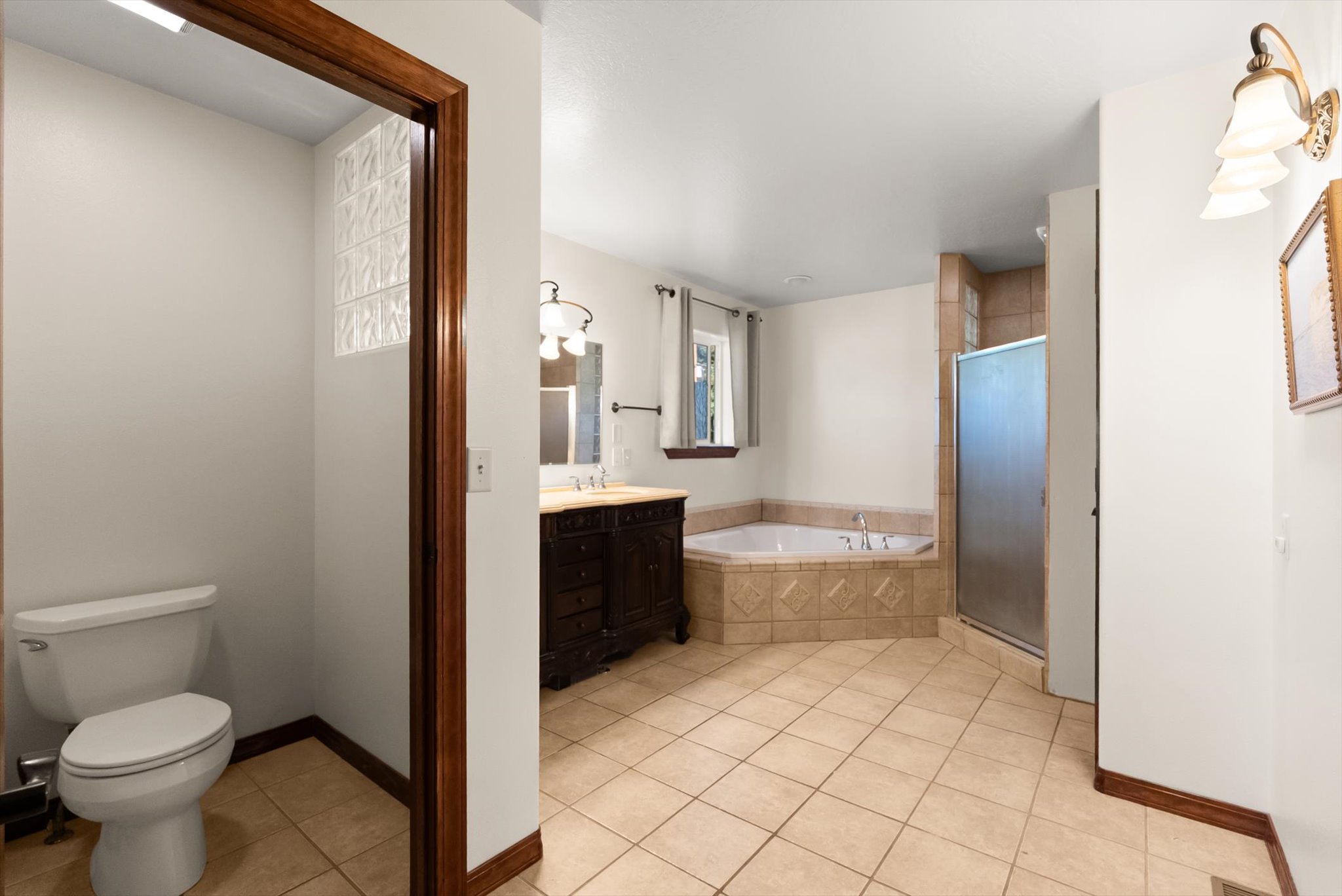 13970 Sapphire Drive Property Photo 18