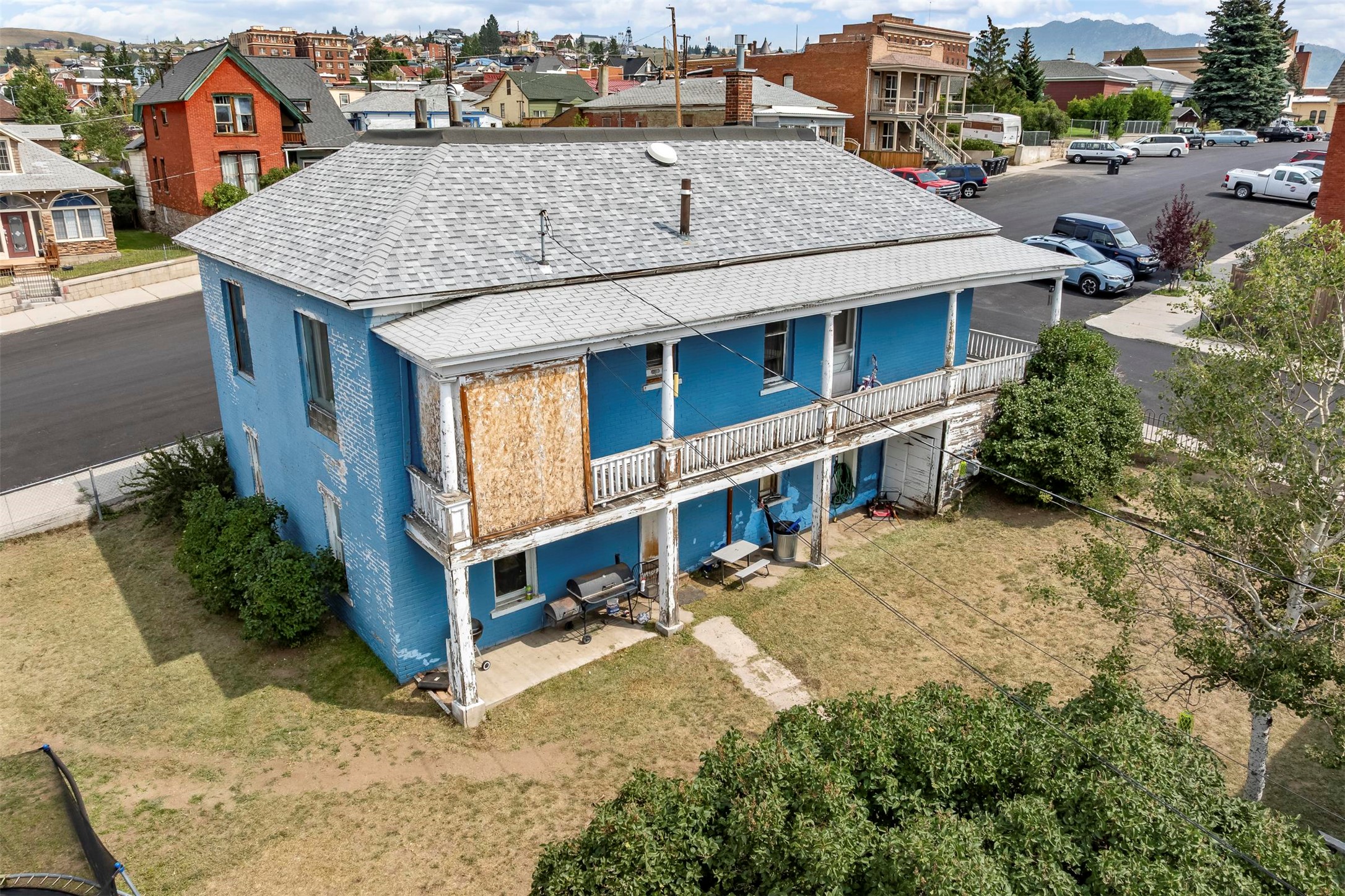 101 S Crystal Street Property Photo 2
