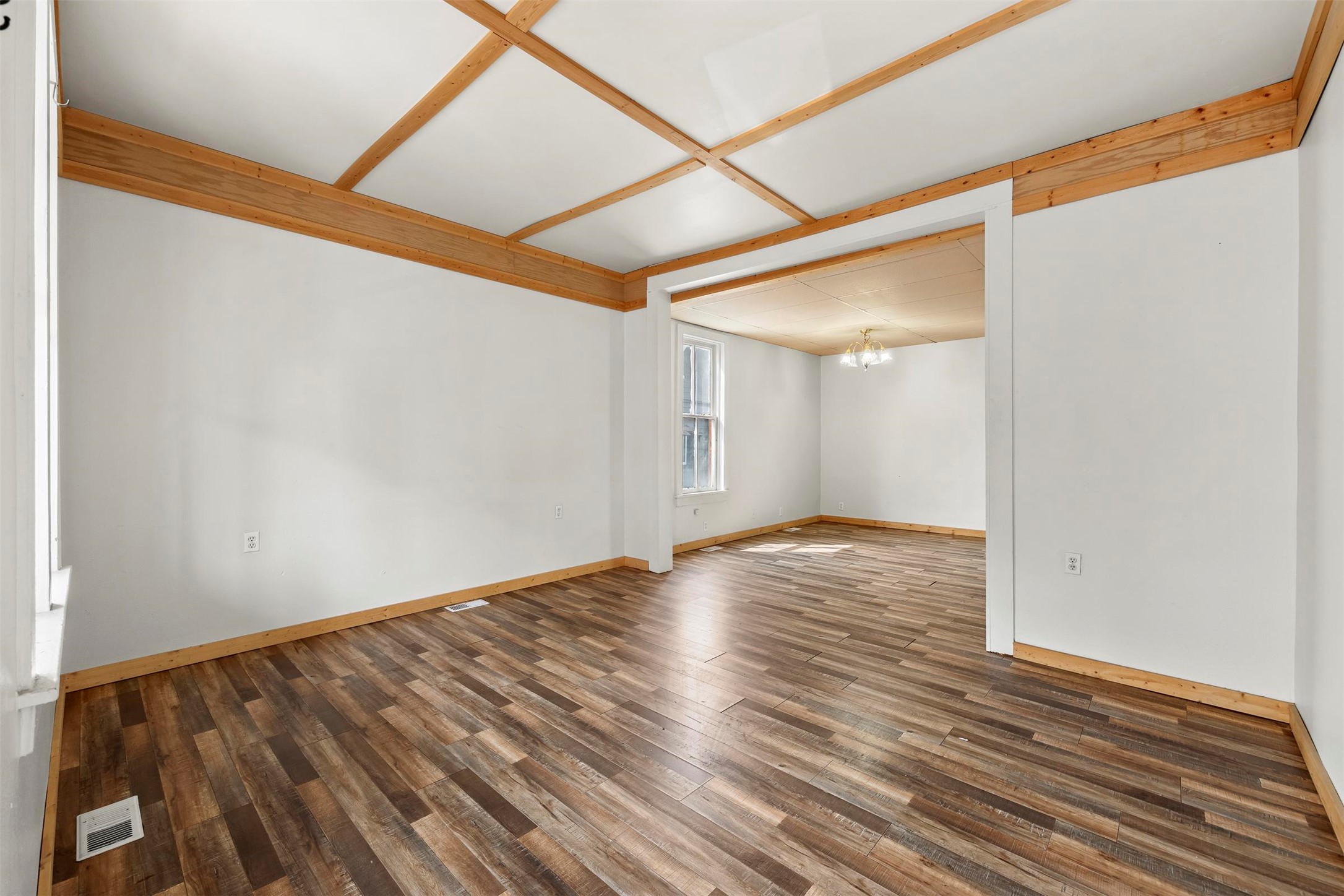 101 S Crystal Street Property Photo 23