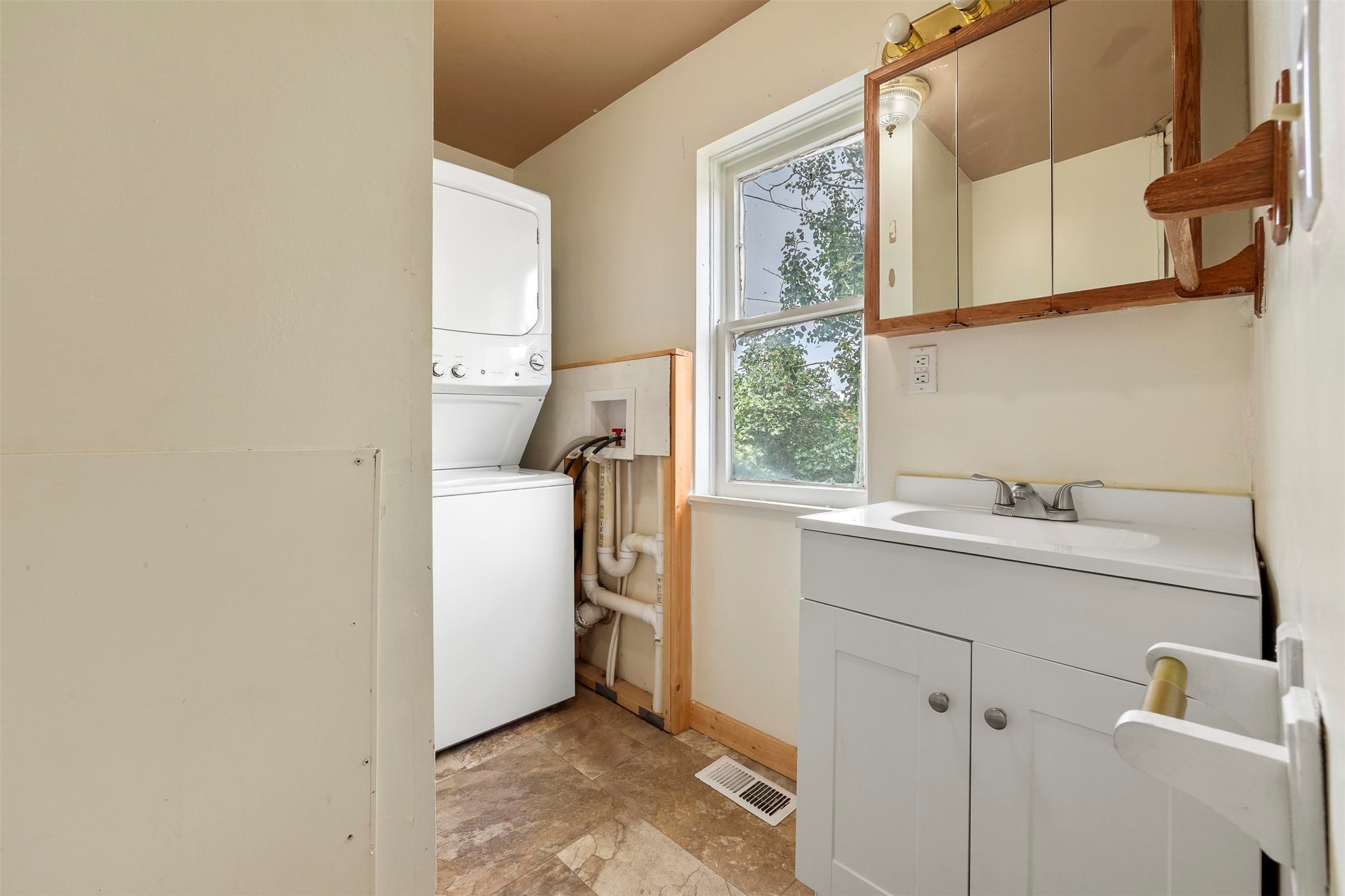 101 S Crystal Street Property Photo 31