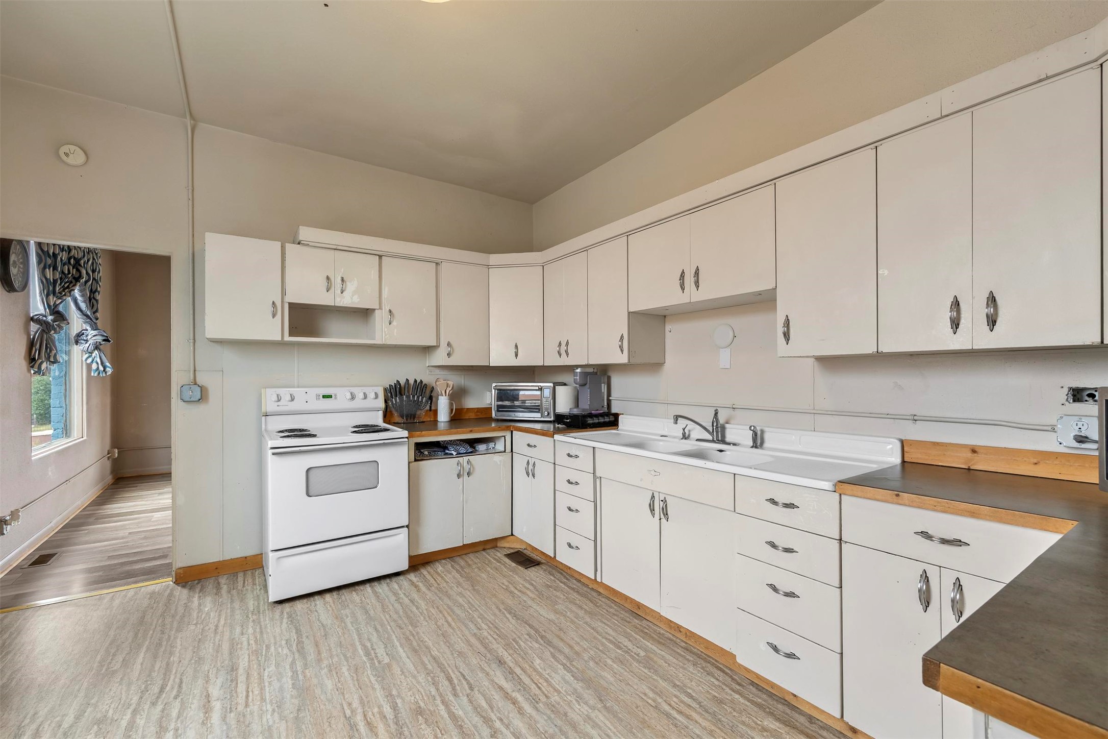 101 S Crystal Street Property Photo 44