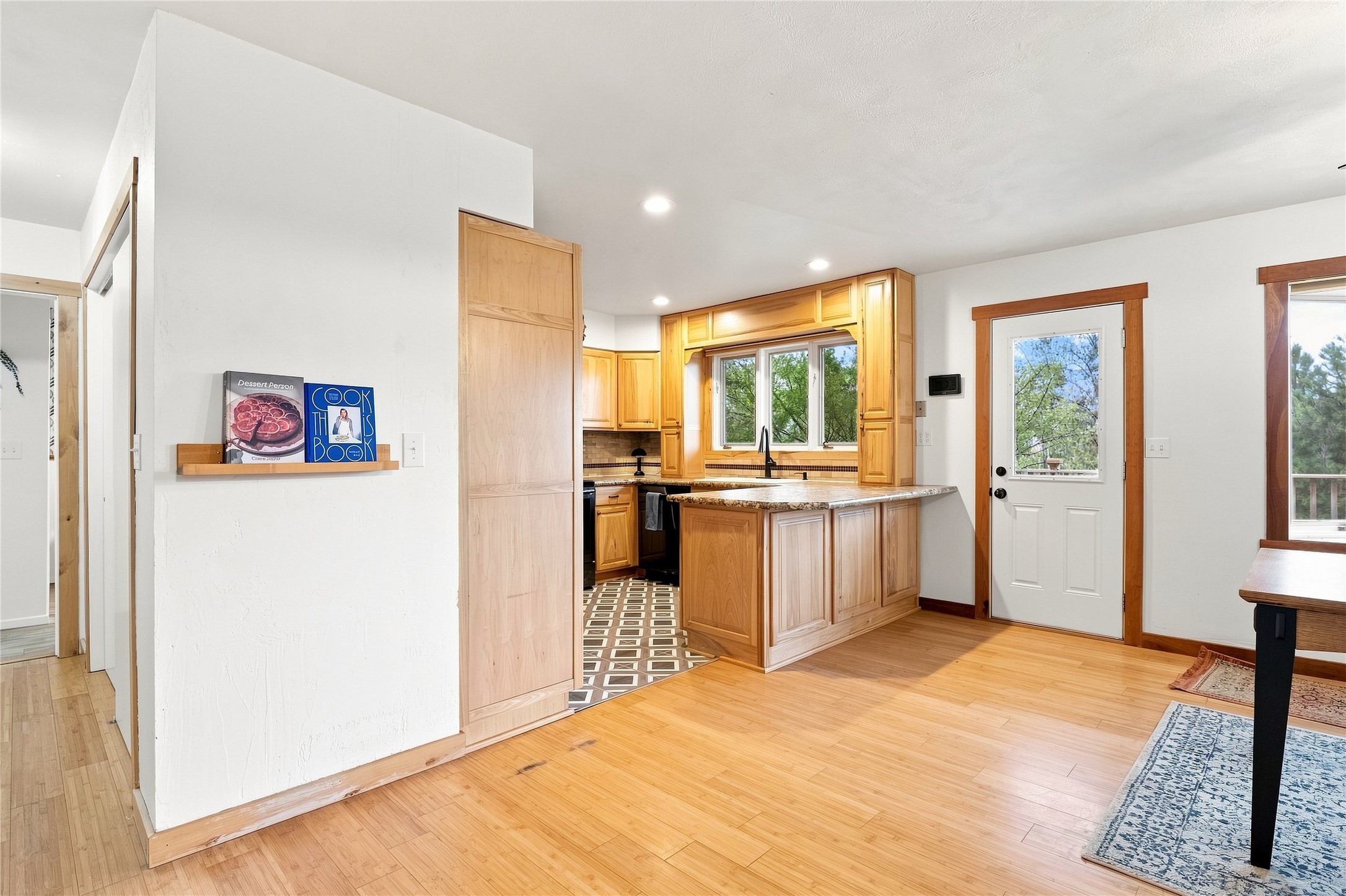 18 Bootlegger Trail Property Photo 7
