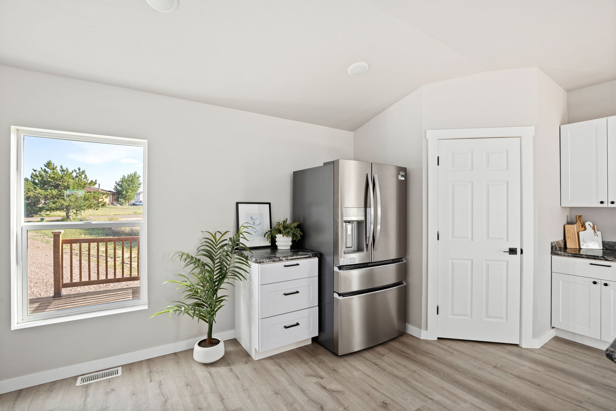 310 Washington Boulevard Property Photo 20