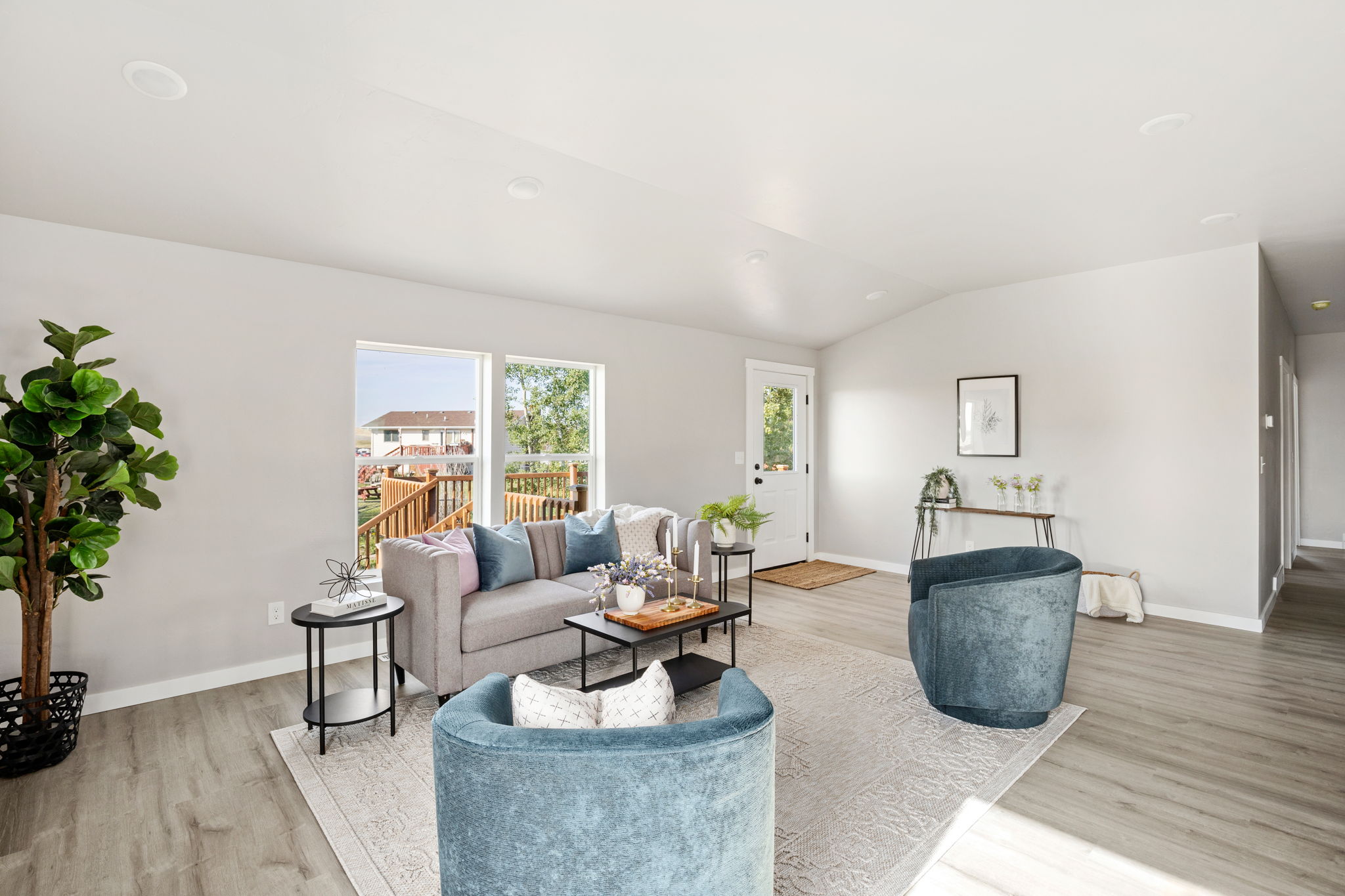 310 Washington Boulevard Property Photo 22