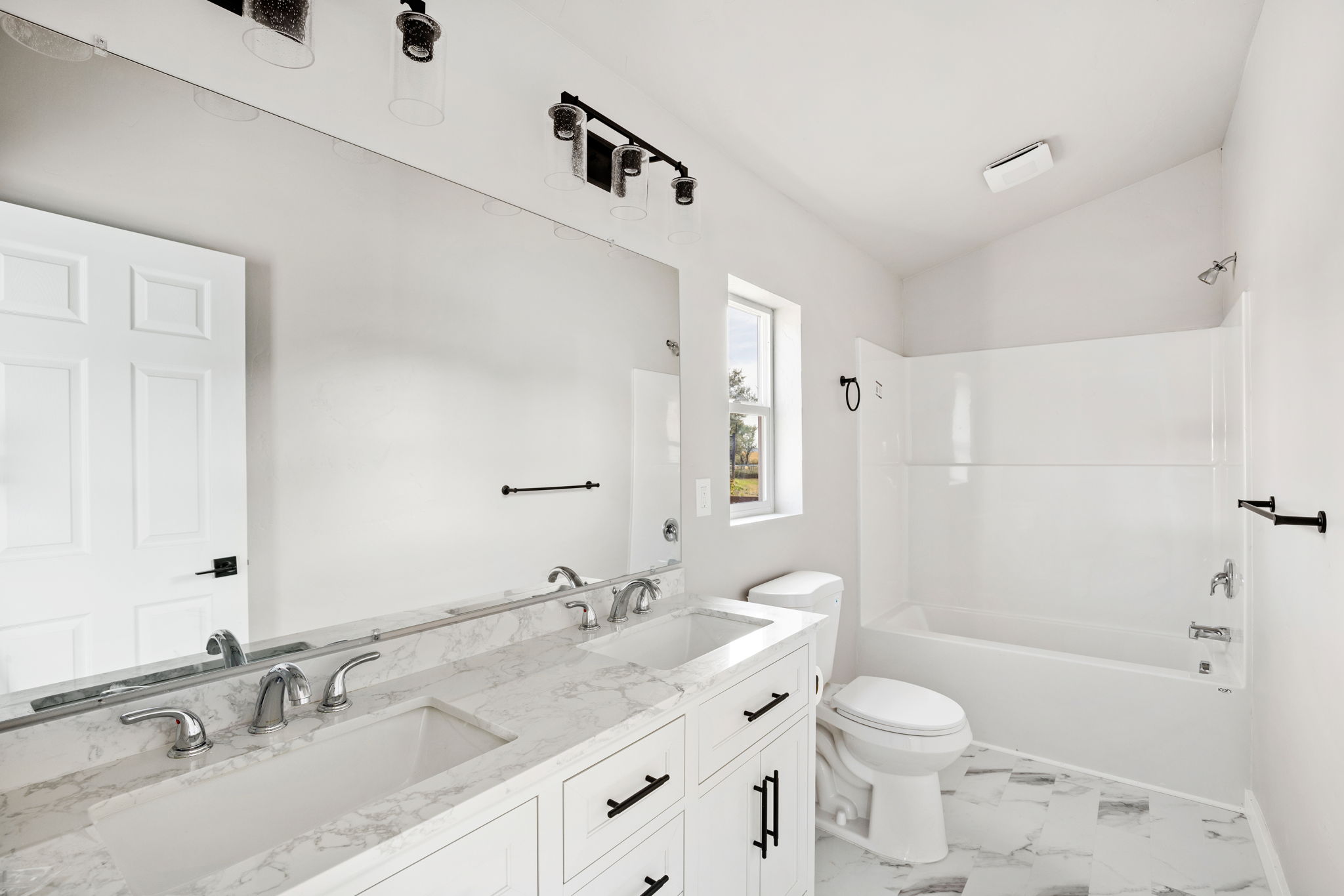 310 Washington Boulevard Property Photo 29