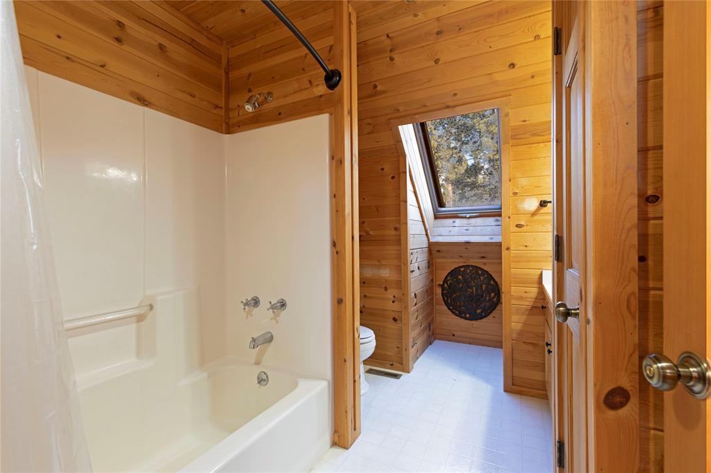 2532 Valley View Road Property Photo 35