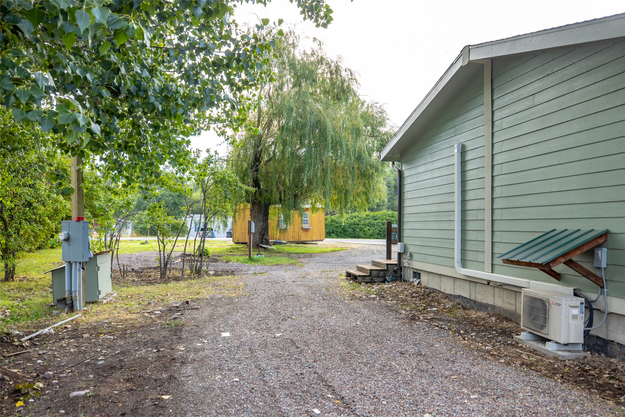 304 Parliament Drive Property Photo 55