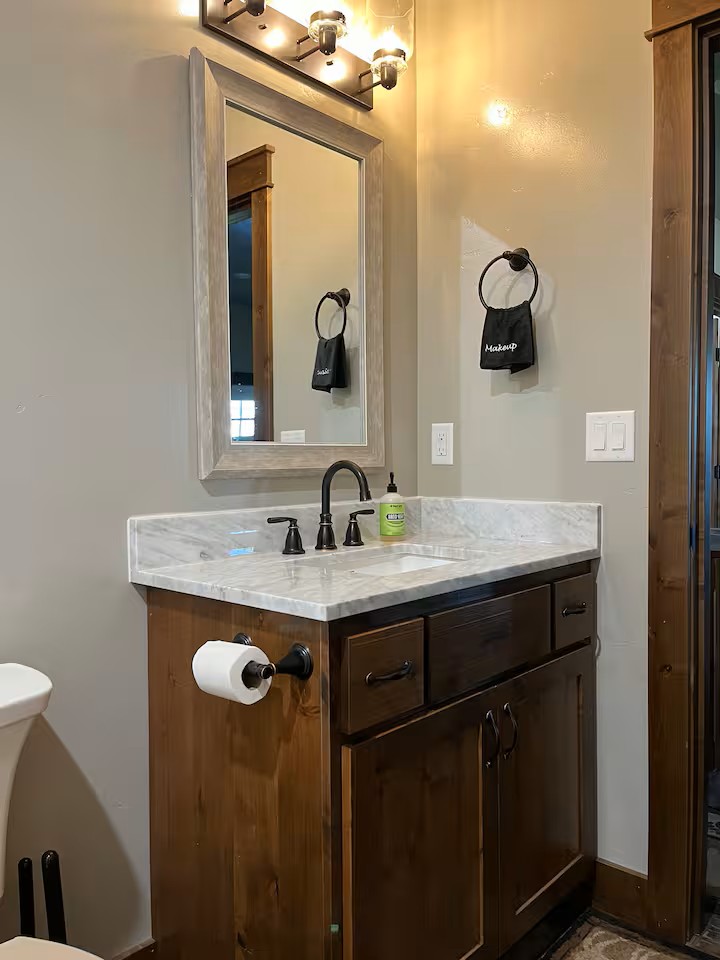 1452 15th Avenue E Property Photo 22