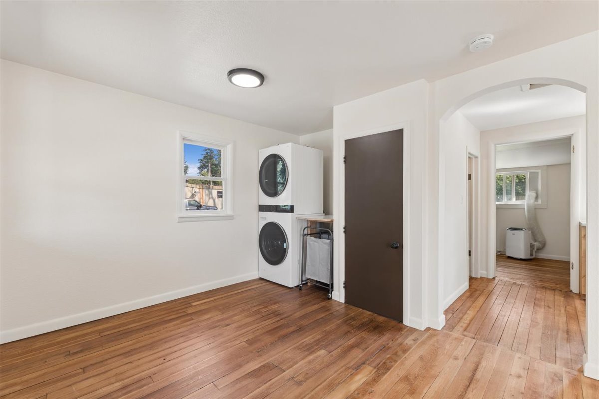 39 Park Street Property Photo 9