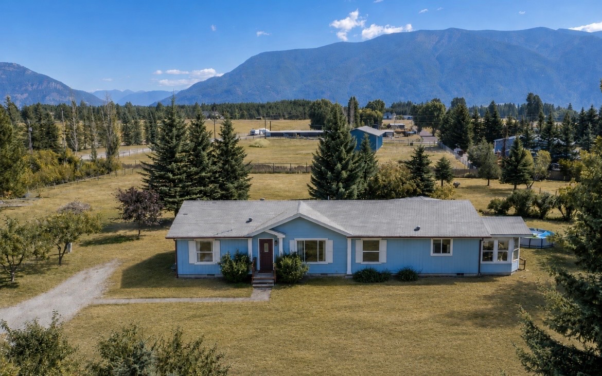 59 Kokanee Bend Drive Property Photo 1