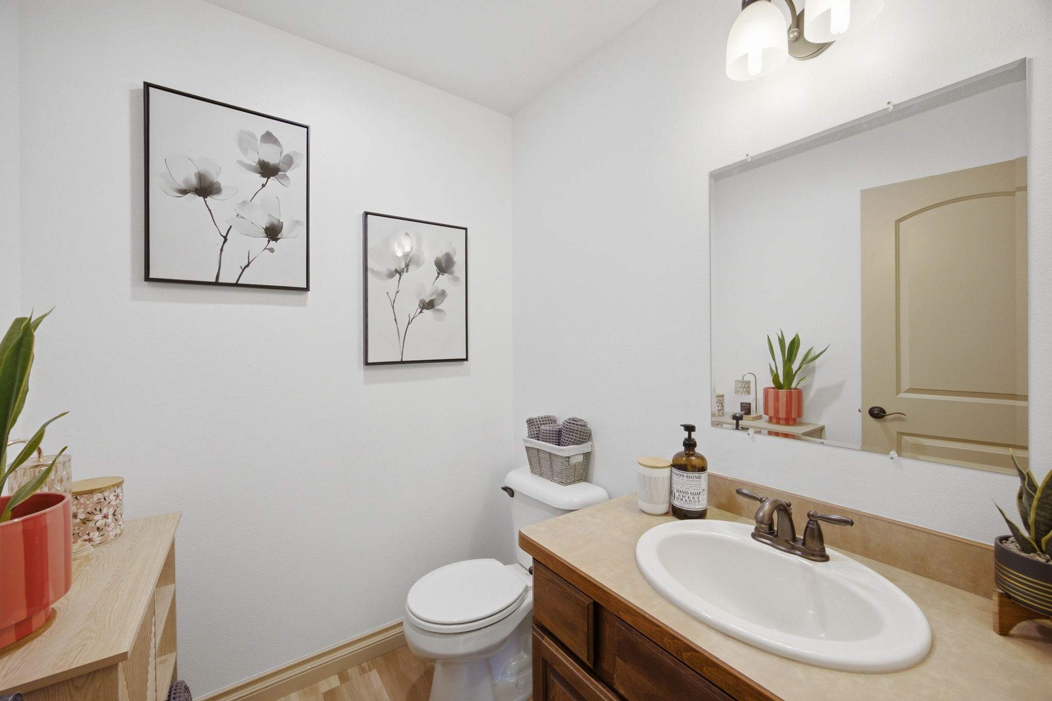2115 S 6th Street W A Property Photo 6