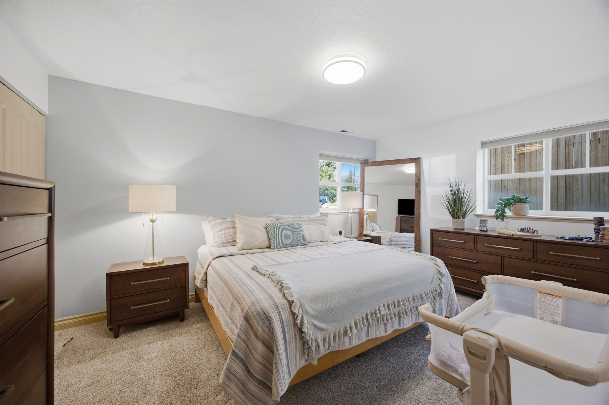 2115 S 6th Street W A Property Photo 7