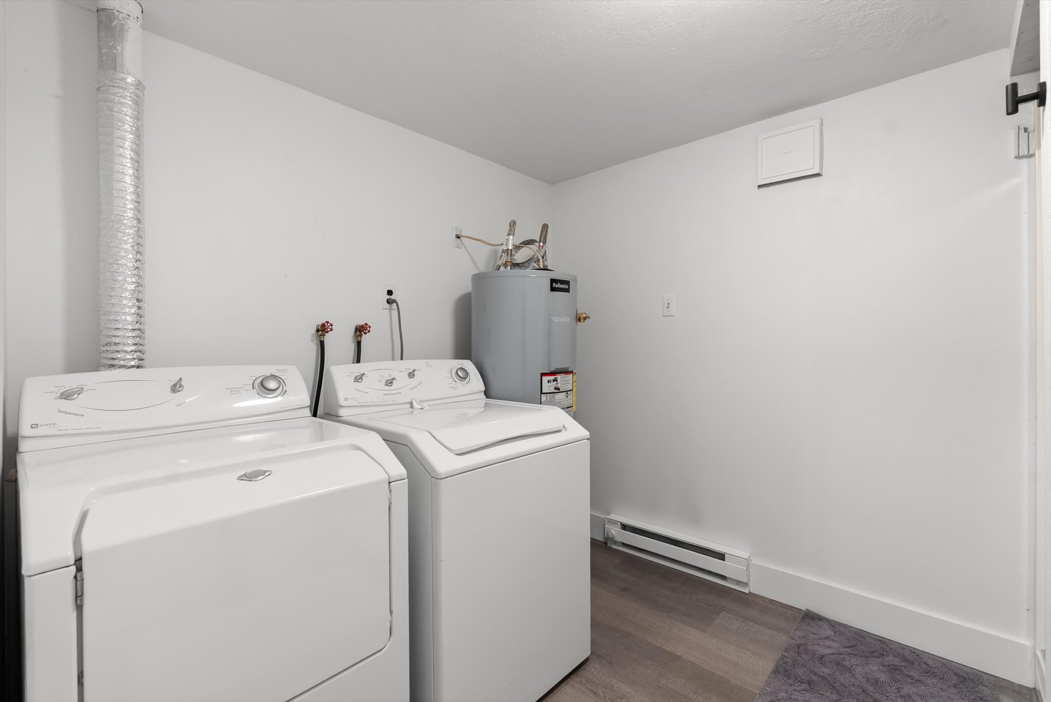1001 E 4th Avenue Property Photo 21