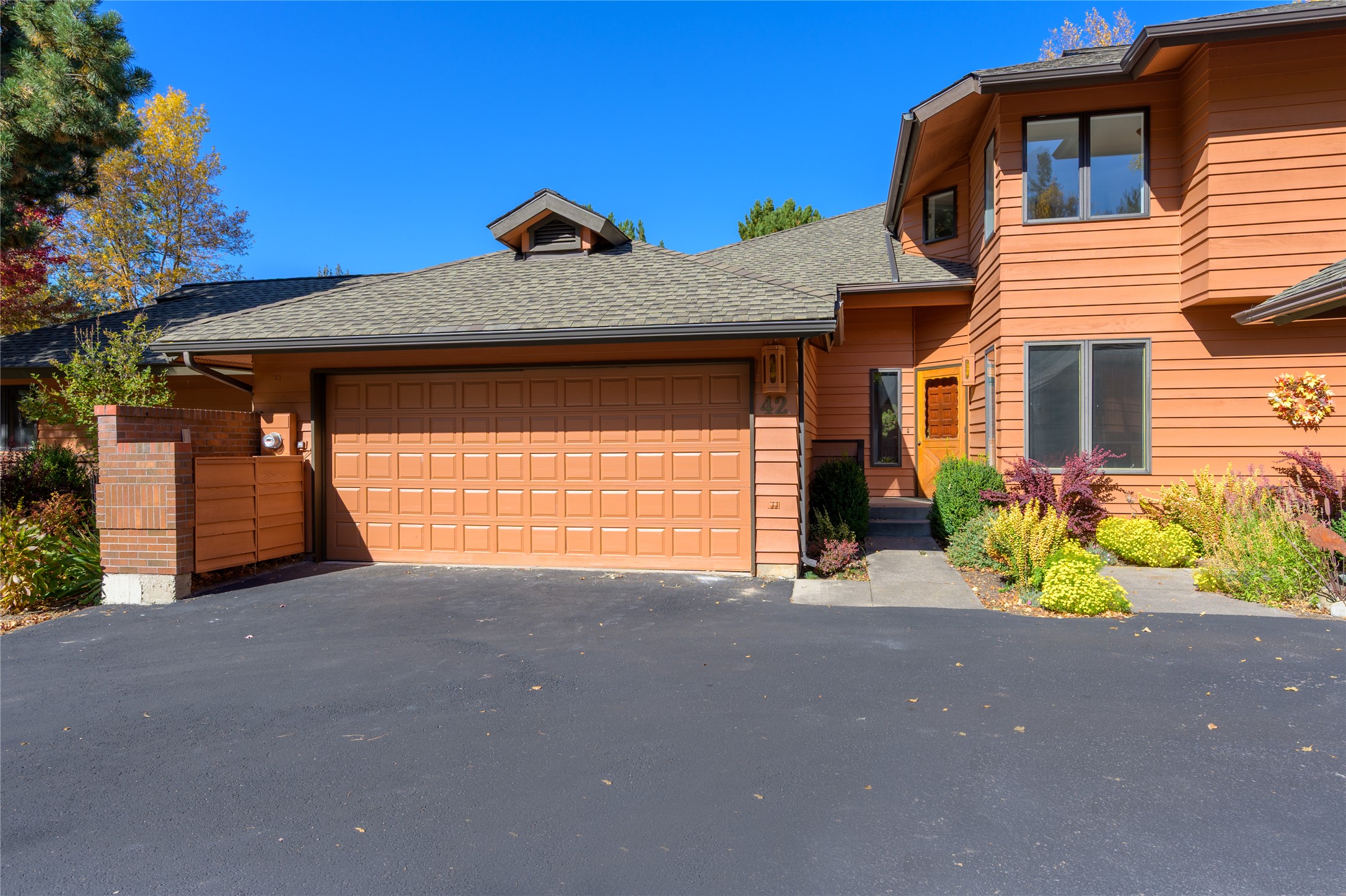 42 Brookside Way Property Photo 1
