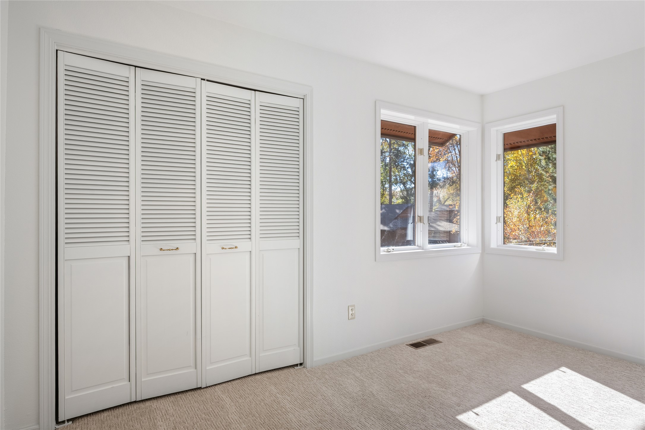 42 Brookside Way Property Photo 21