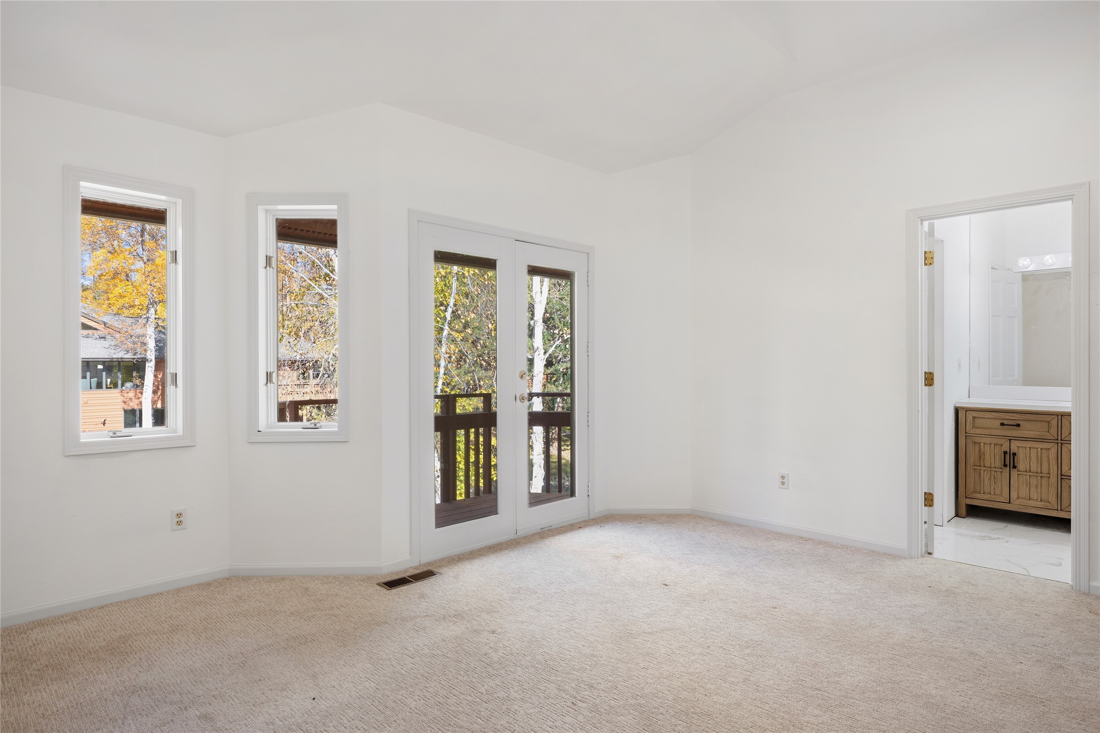 42 Brookside Way Property Photo 24