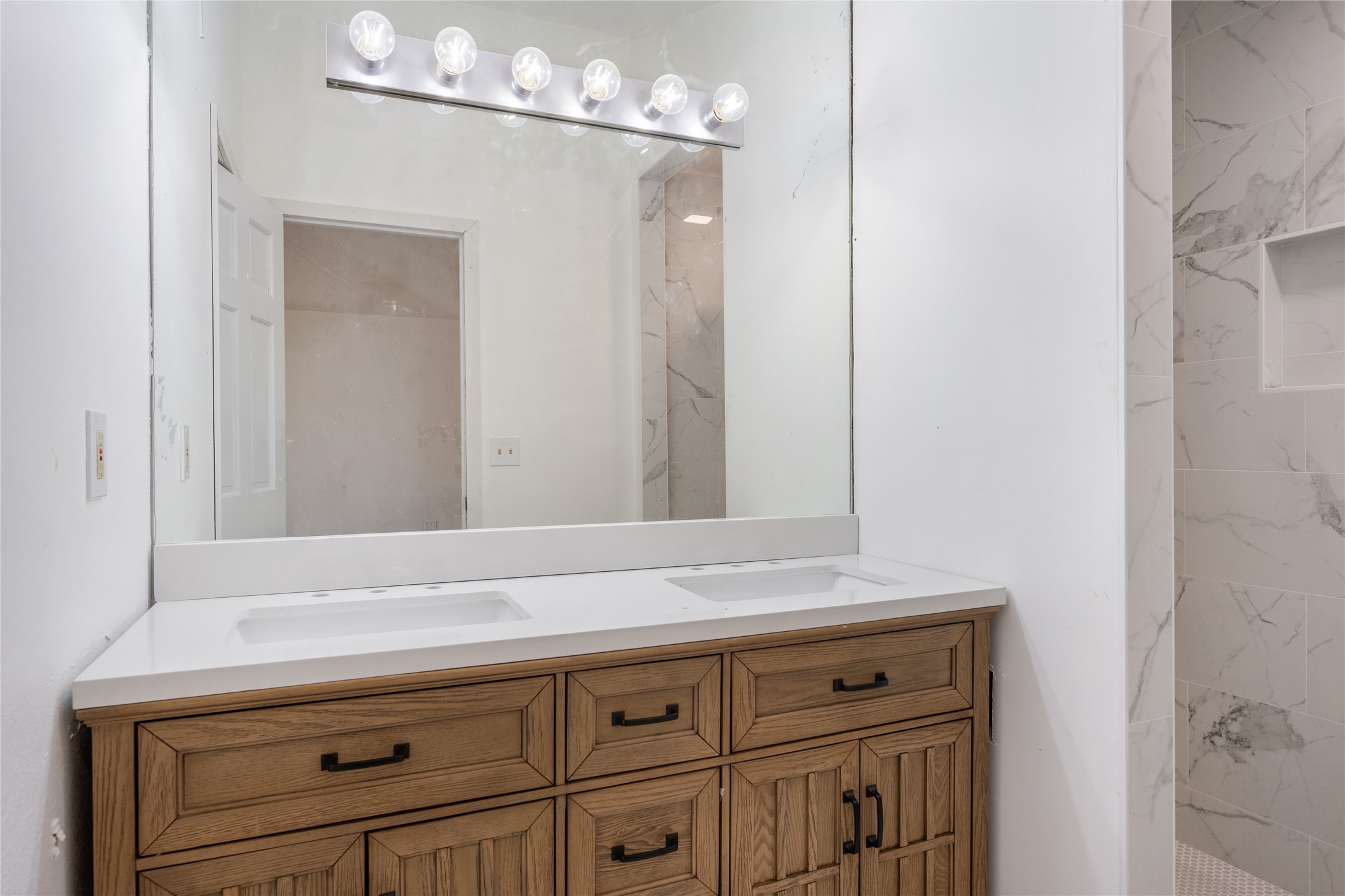 42 Brookside Way Property Photo 26