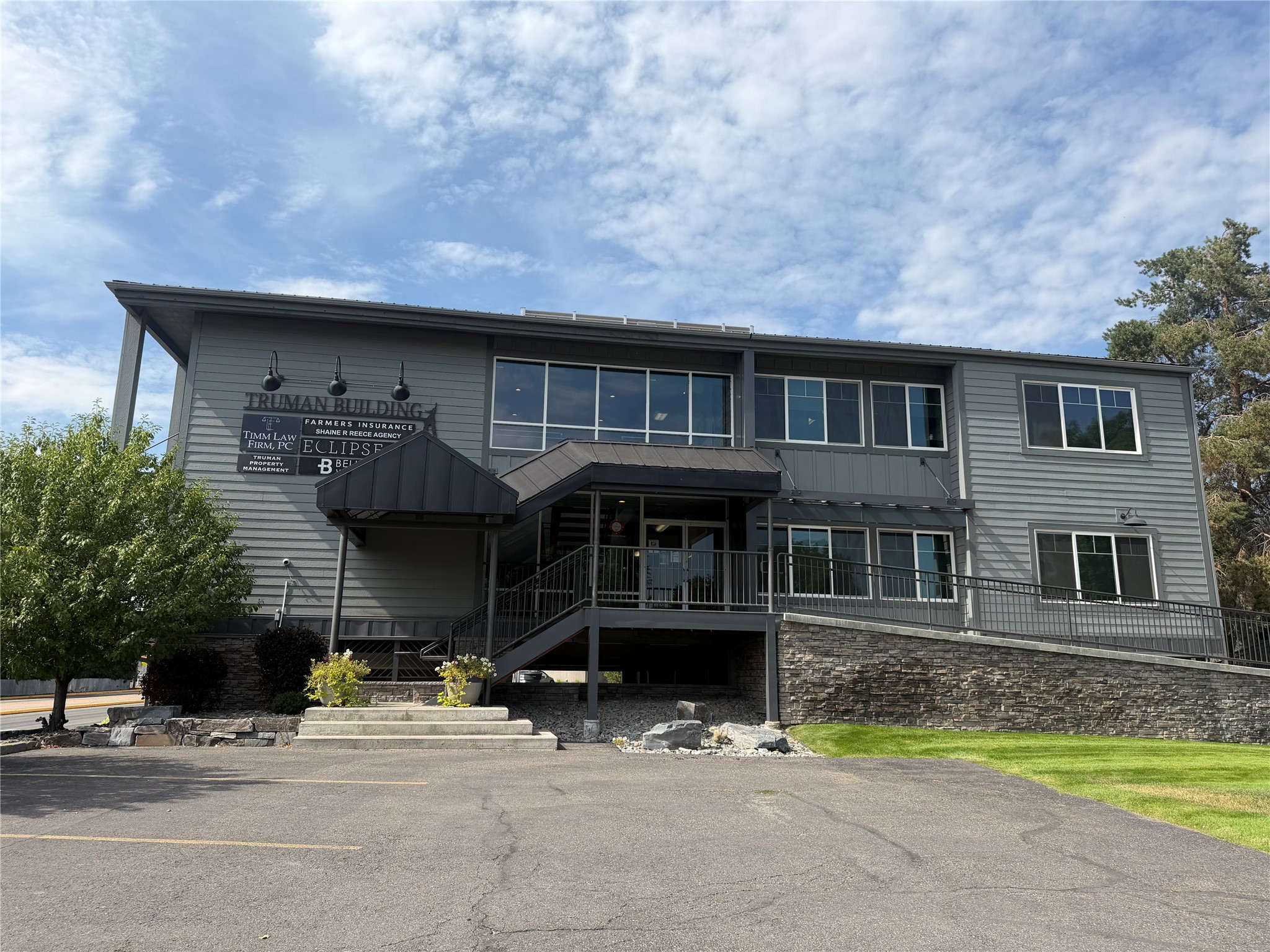 575 Sunset Boulevard 203 Property Photo 1