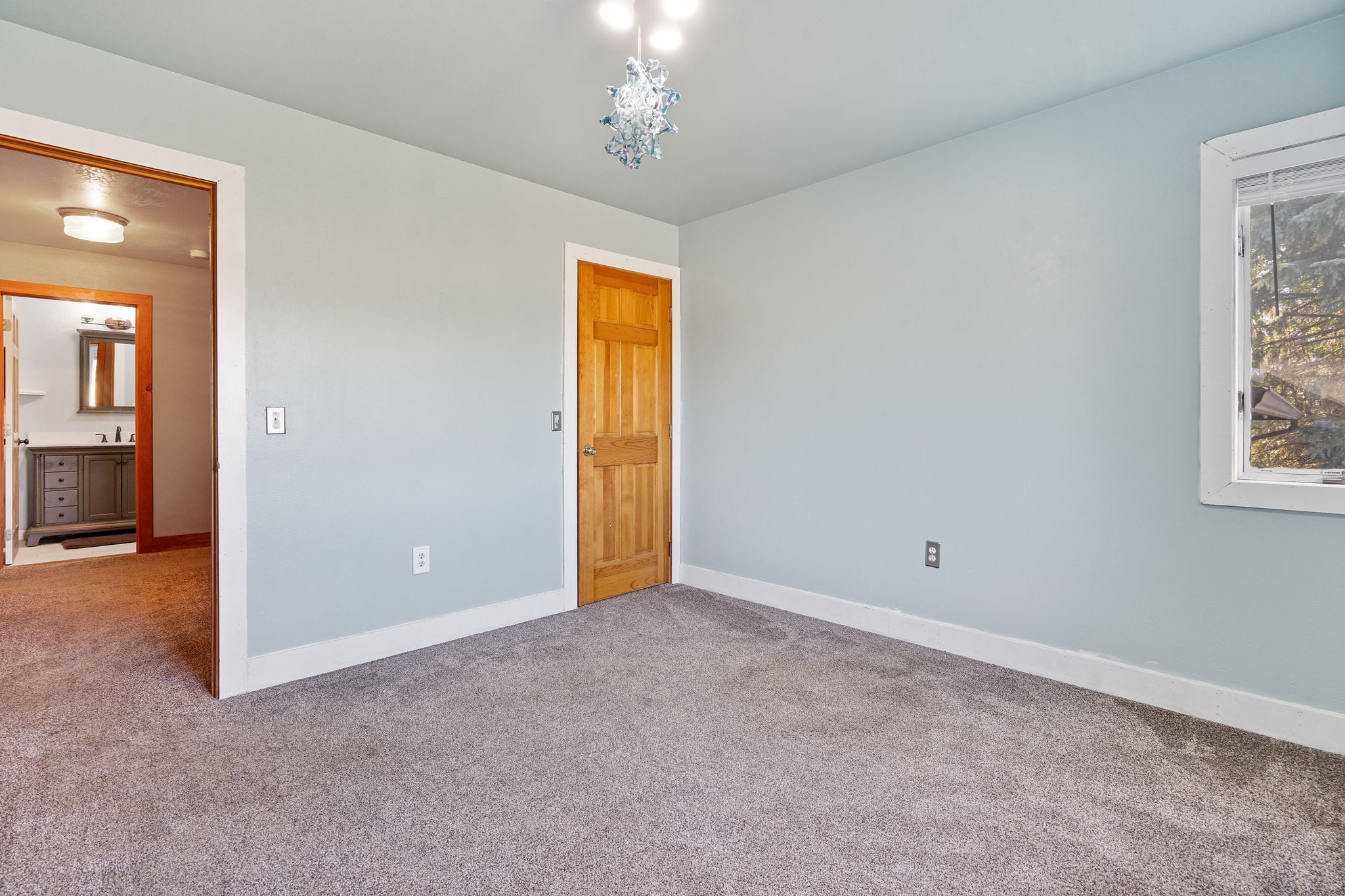 513 Windfield Lane Property Photo 36