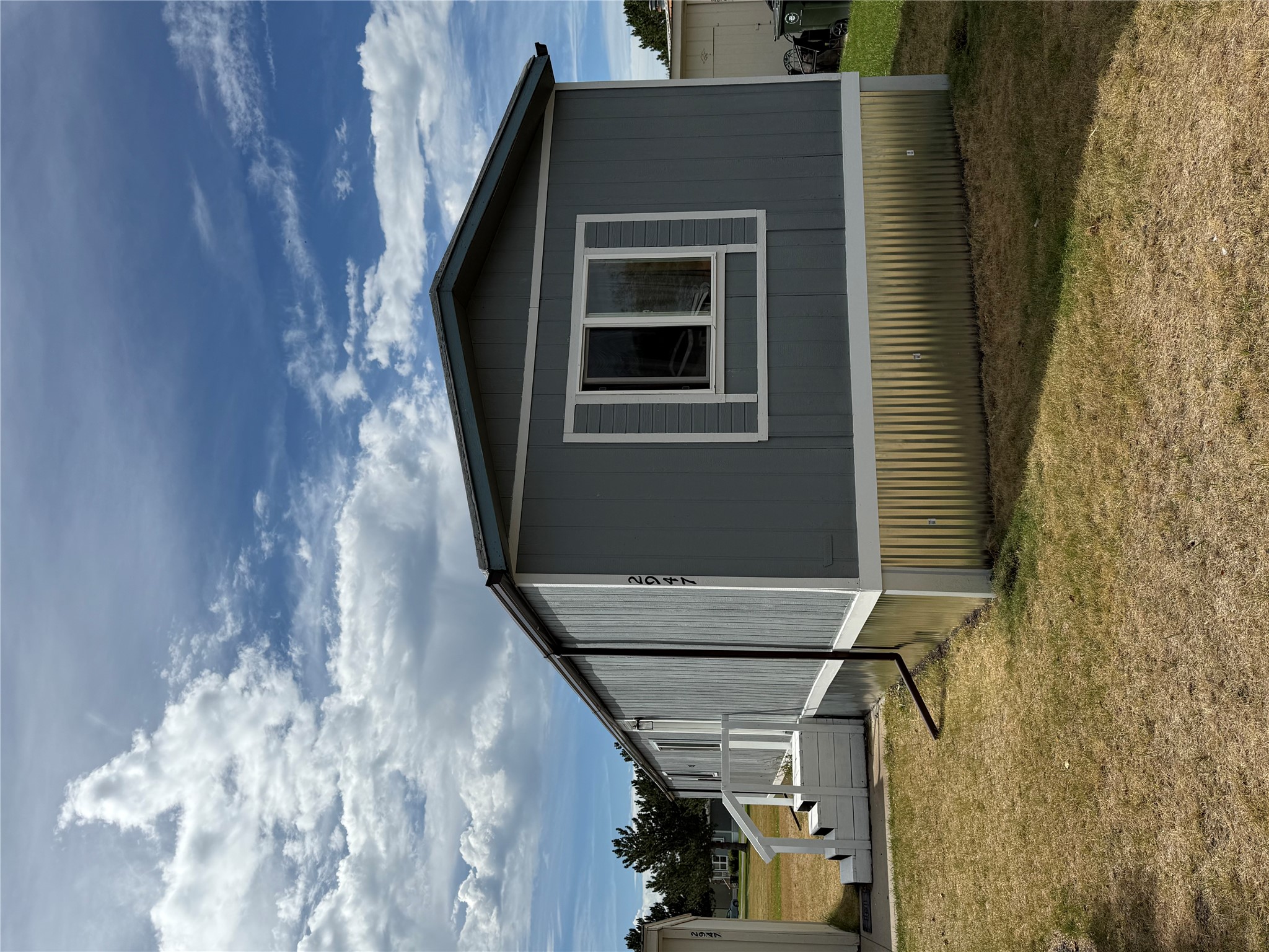 2947 Sunnyside Road Property Photo 1