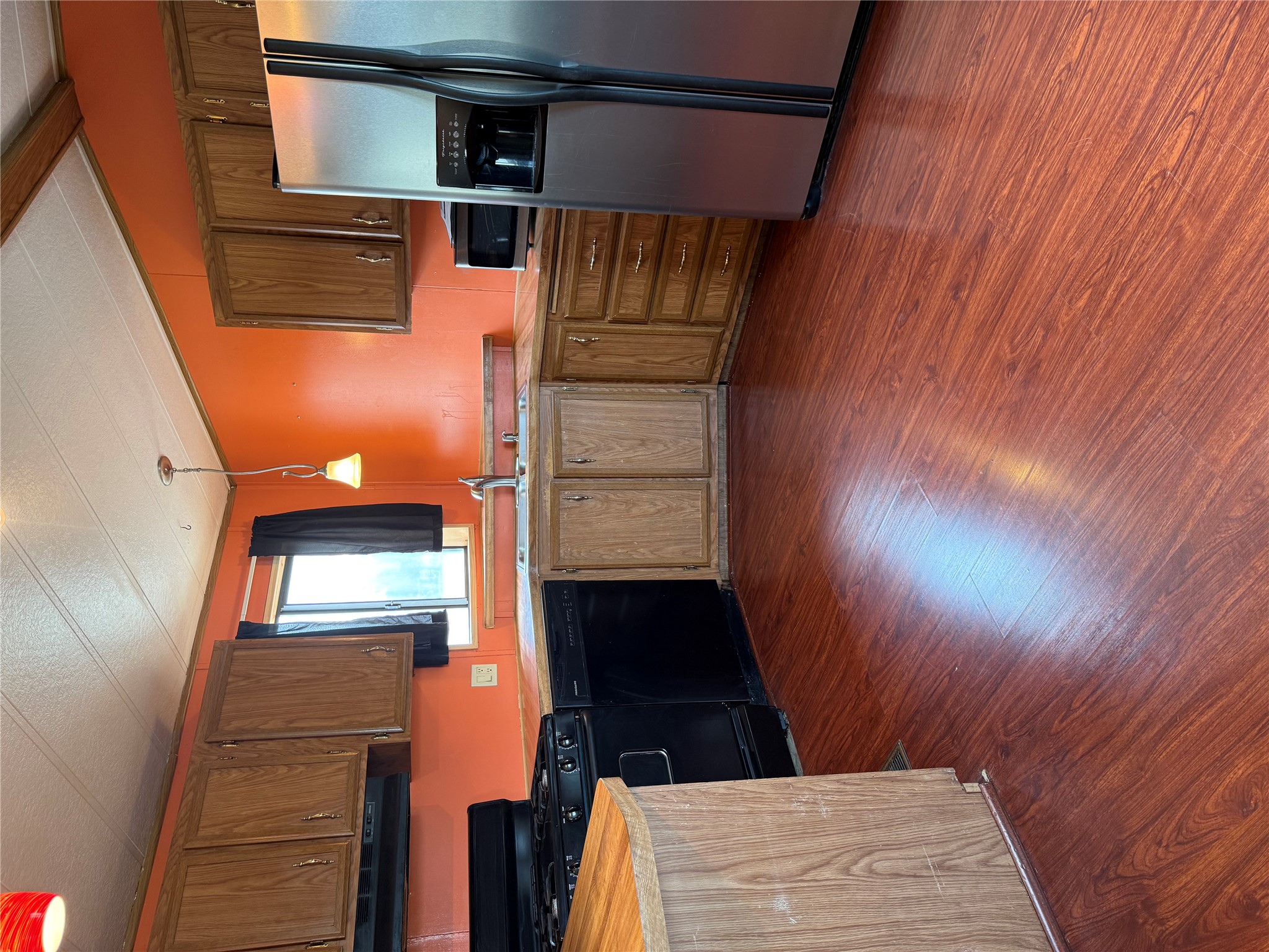 2947 Sunnyside Road Property Photo 8