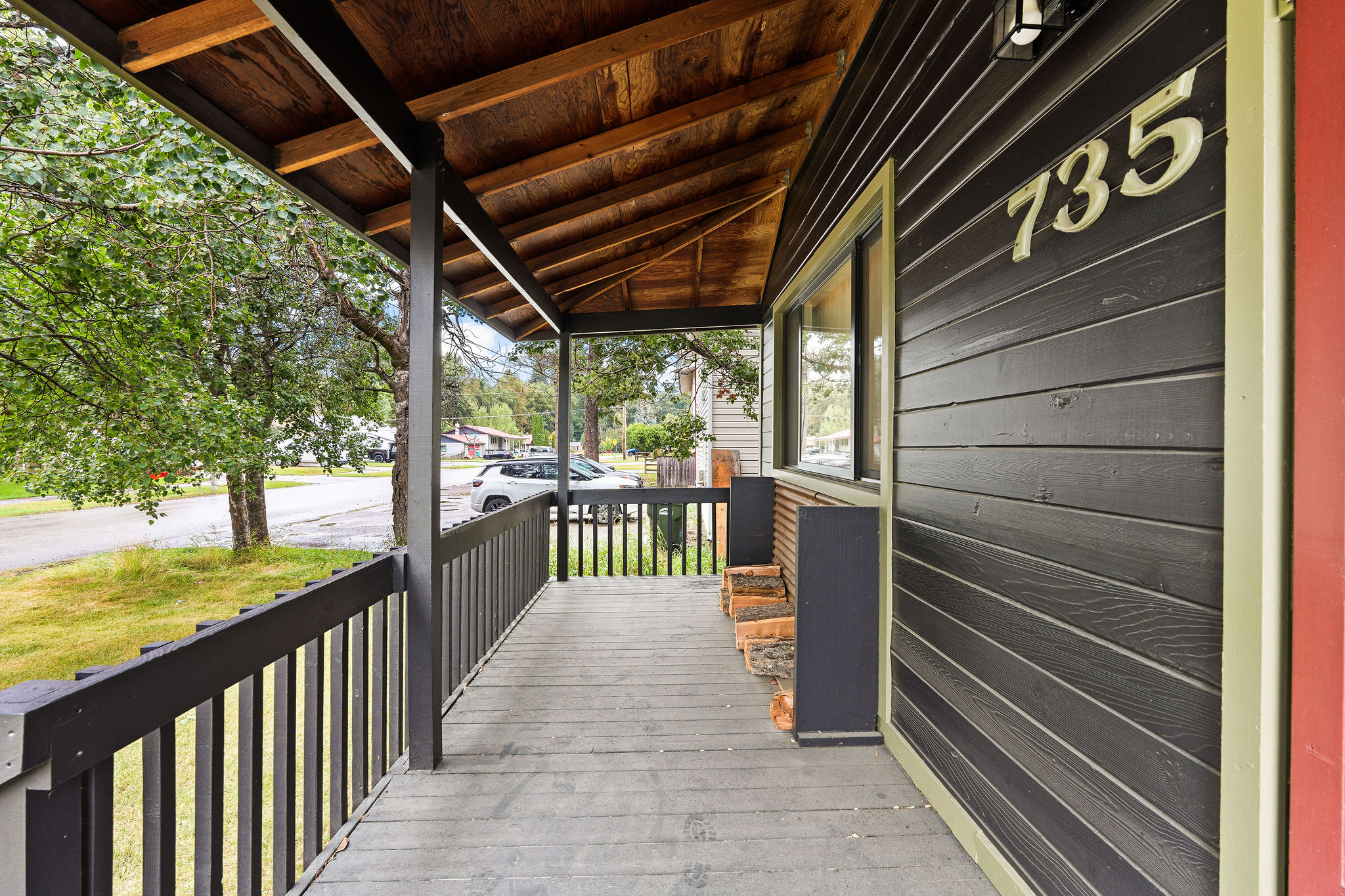 735 3rd Avenue E Property Photo 30